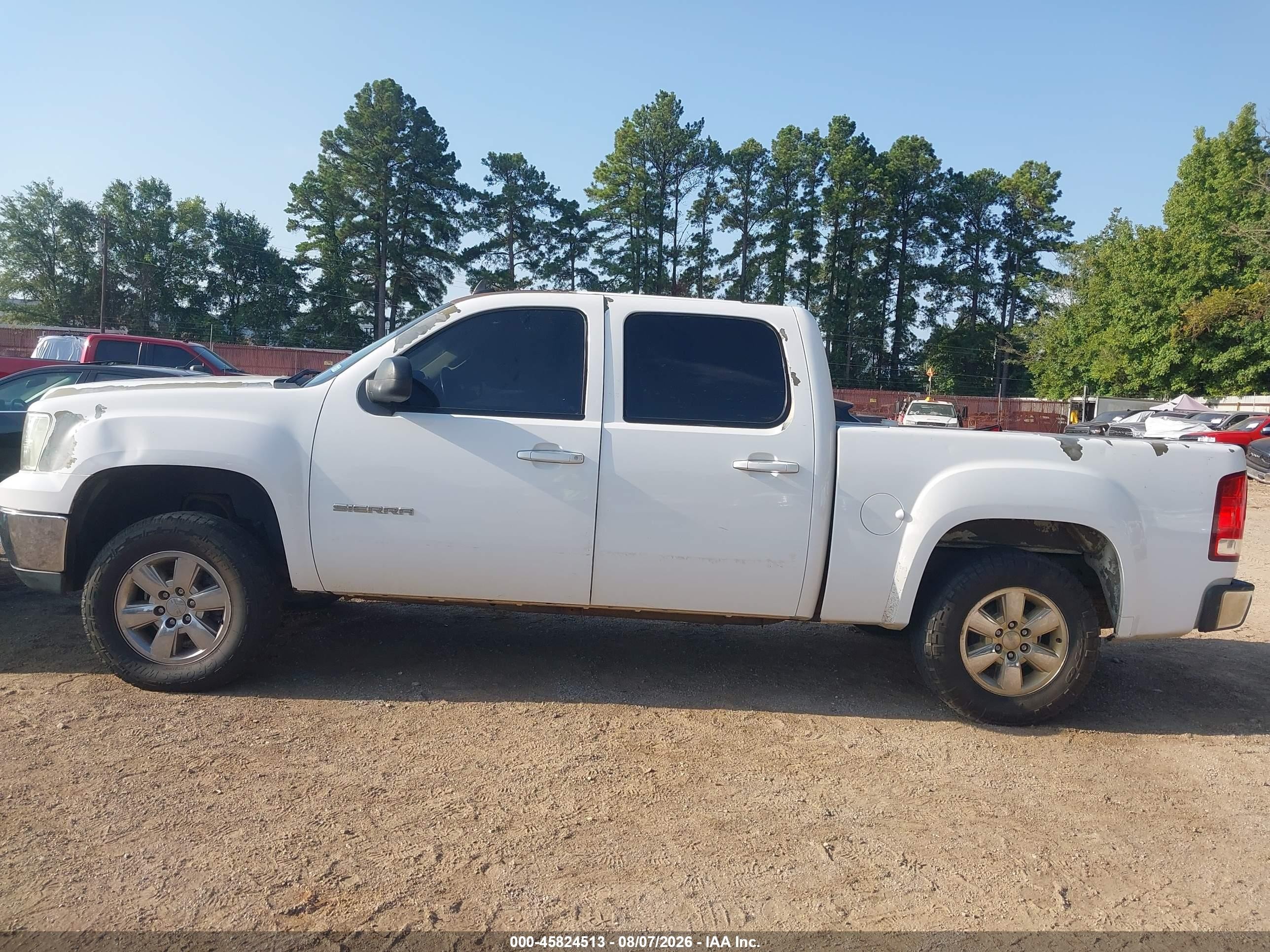 2011 Gmc Sierra 1500 Sle White vin: 3GTP2VE30BG388595