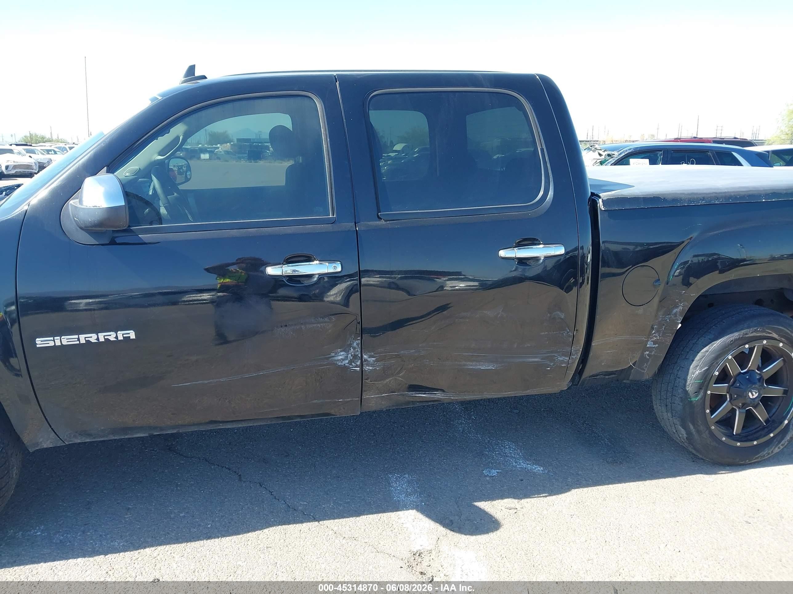 2011 Gmc Sierra 1500 Sle Black vin: 3GTP2VE30BG402334
