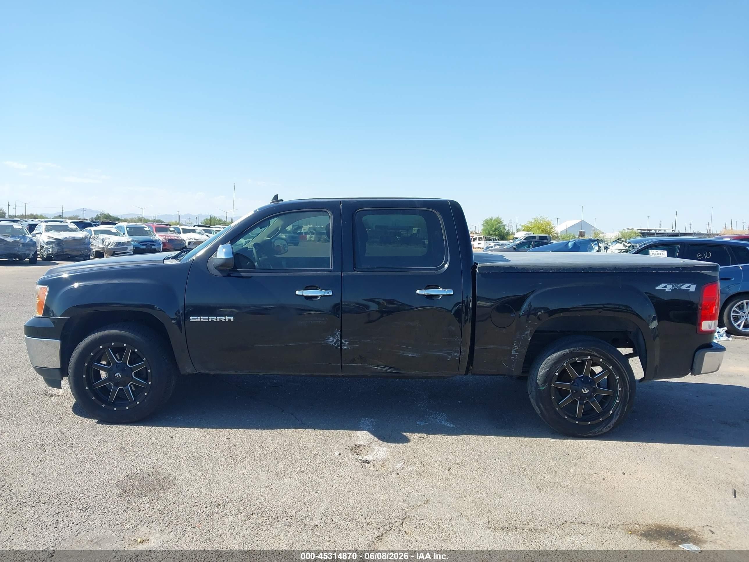 2011 Gmc Sierra 1500 Sle Black vin: 3GTP2VE30BG402334