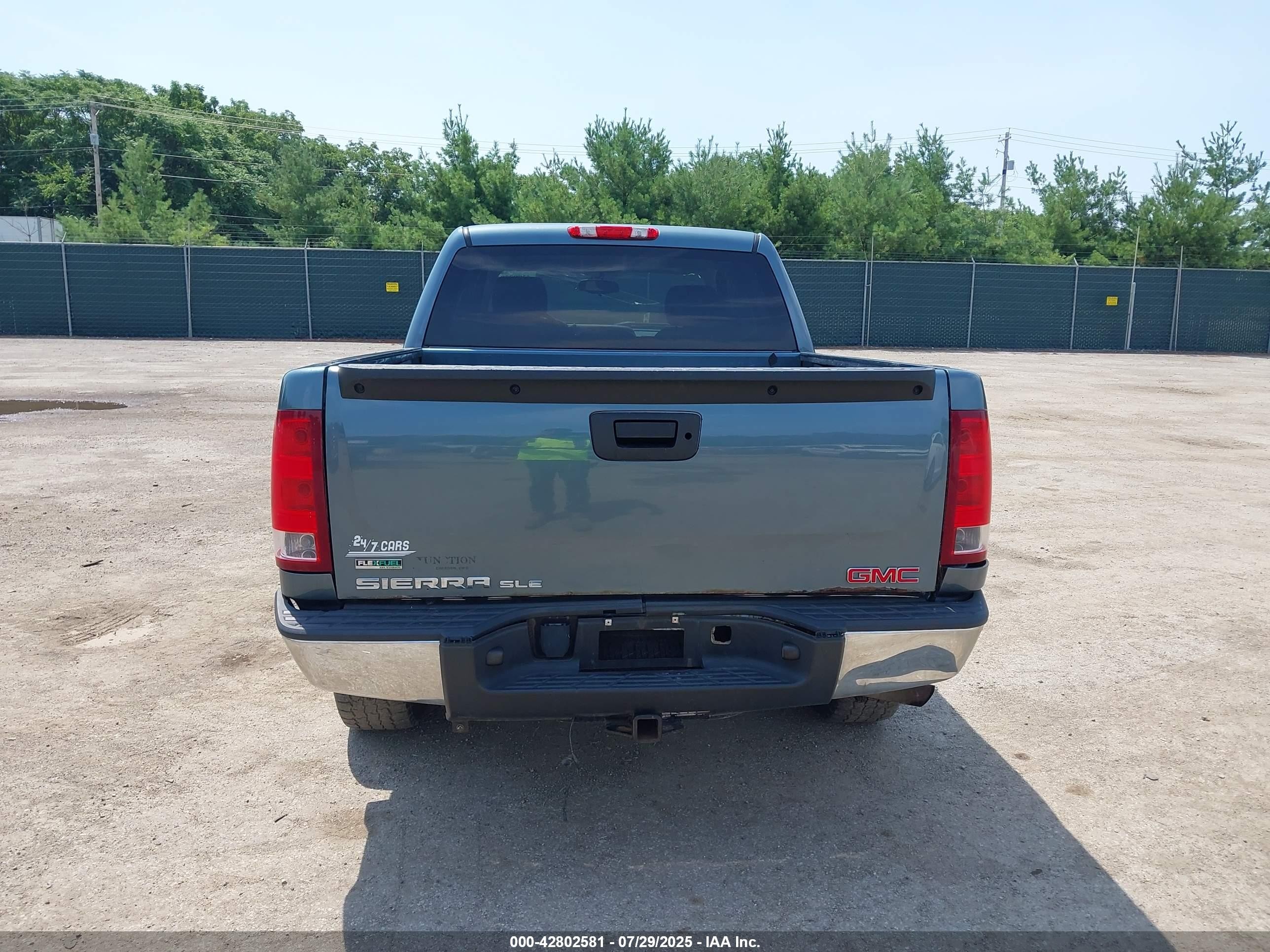 2011 Gmc Sierra 1500 Sle Green vin: 3GTP2VE31BG361504