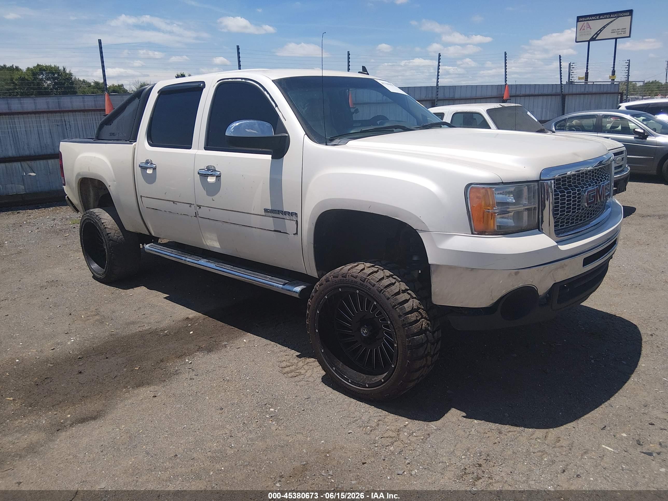 2011 Gmc Sierra 1500 Sle White vin: 3GTP2VE32BG385410