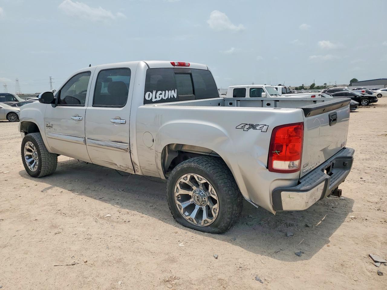 2011 Gmc Sierra K1500 Sle Silver vin: 3GTP2VE33BG229098