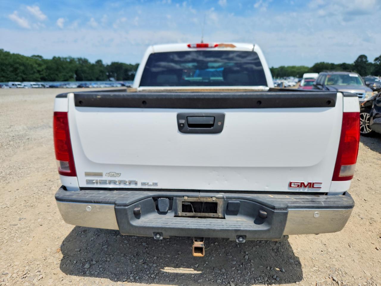 2011 Gmc Sierra K1500 Sle White vin: 3GTP2VE34BG360797