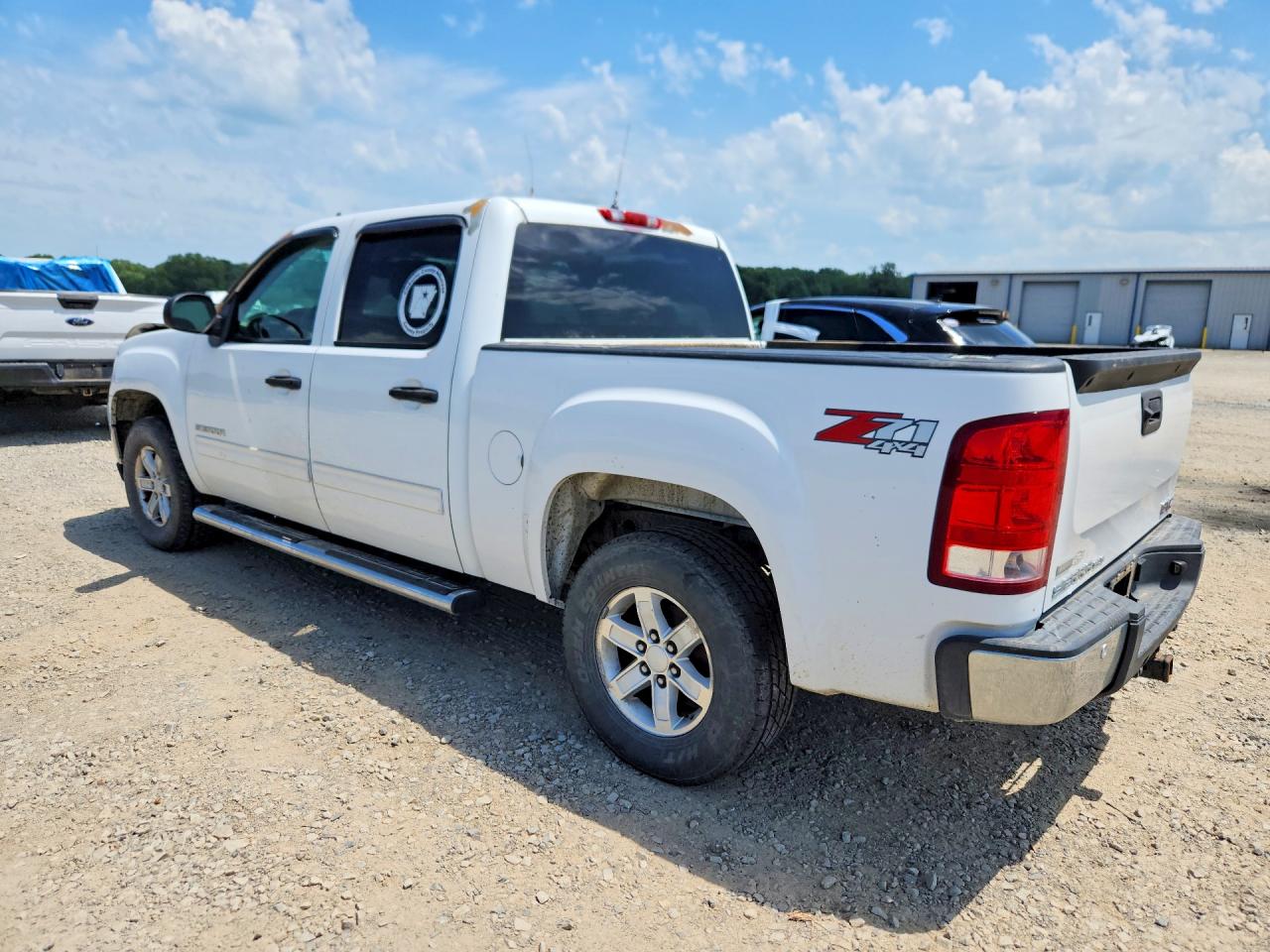 2011 Gmc Sierra K1500 Sle White vin: 3GTP2VE34BG360797