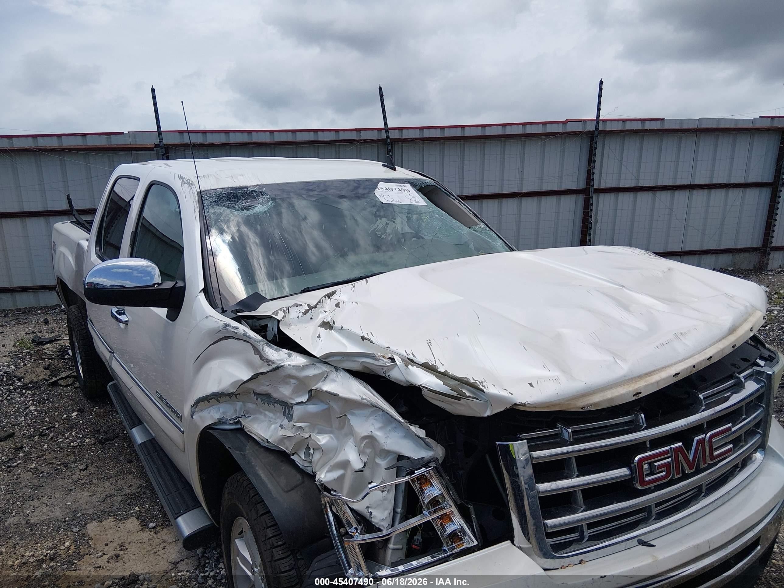 2011 Gmc Sierra 1500 Sle White vin: 3GTP2VE34BG385957