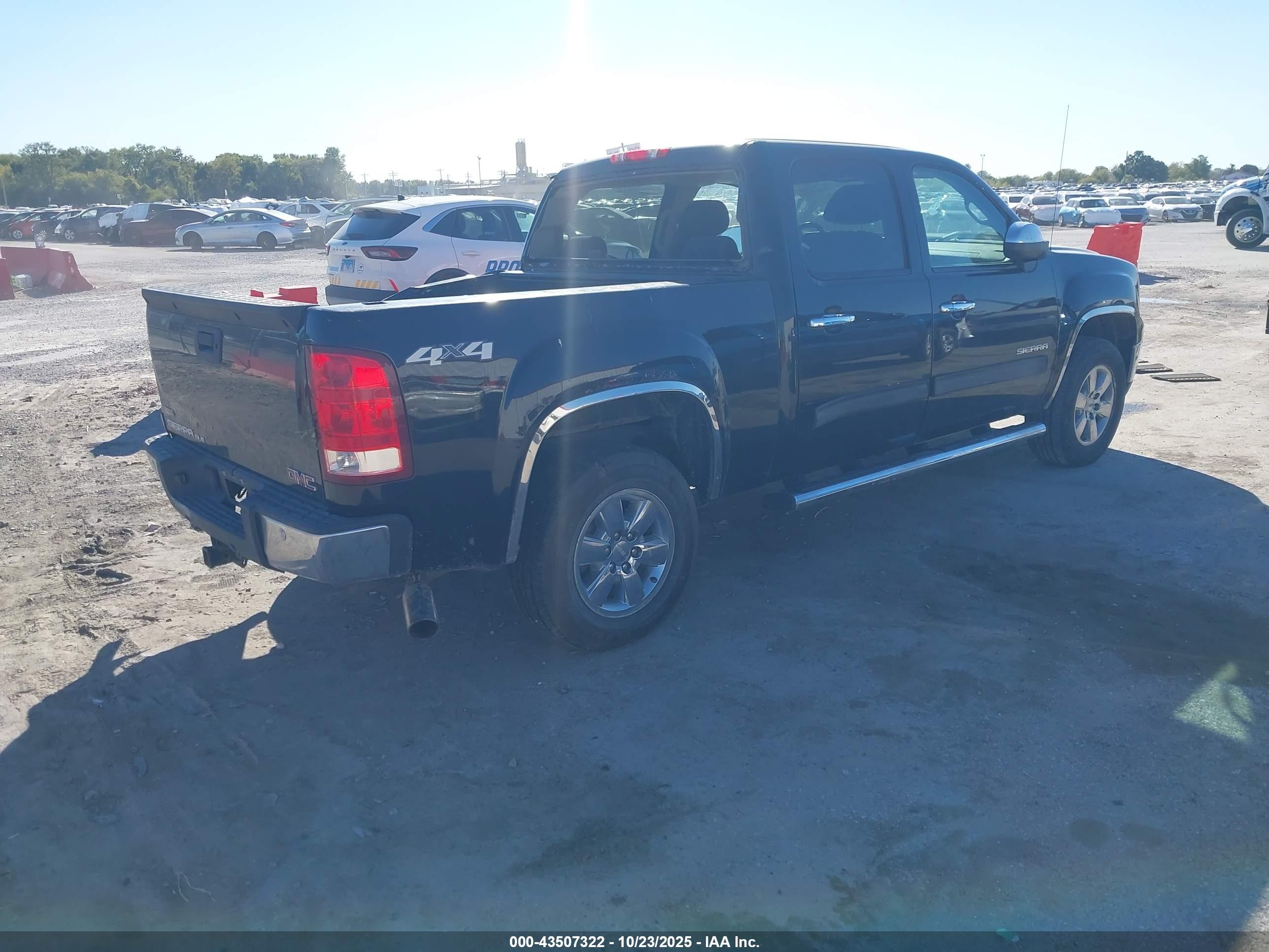 2011 Gmc Sierra 1500 Sle Black vin: 3GTP2VE36BG209850