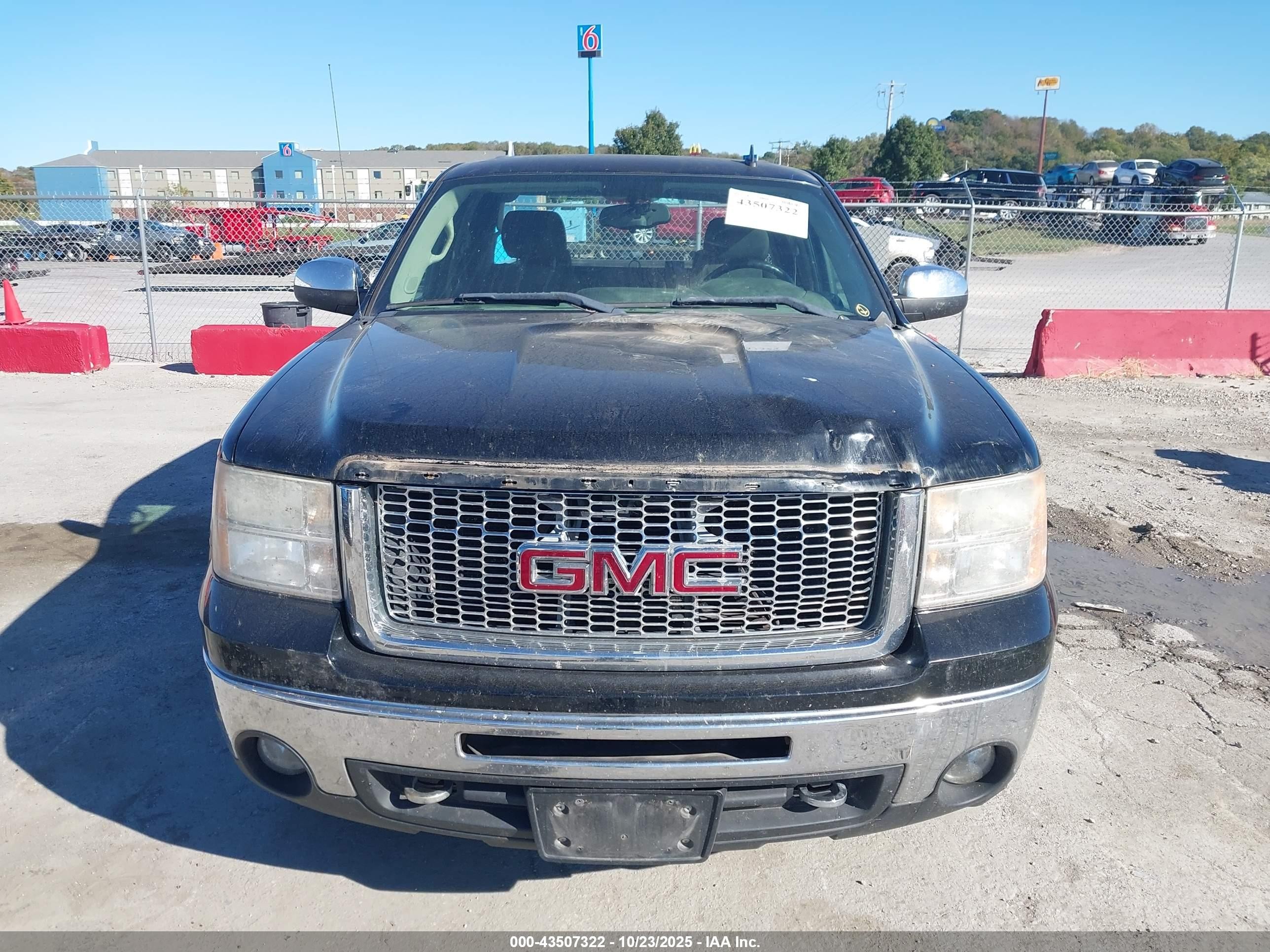 2011 Gmc Sierra 1500 Sle Black vin: 3GTP2VE36BG209850