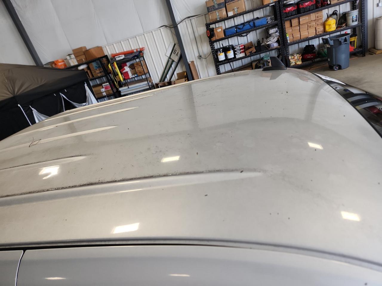 2011 Gmc Sierra K1500 Sle Silver vin: 3GTP2VE37BG269698 Damage: Roof, Chipped, 10 Or More