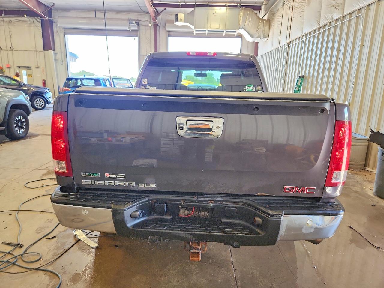 2011 Gmc Sierra K1500 Sle Gray vin: 3GTP2VE37BG309021
