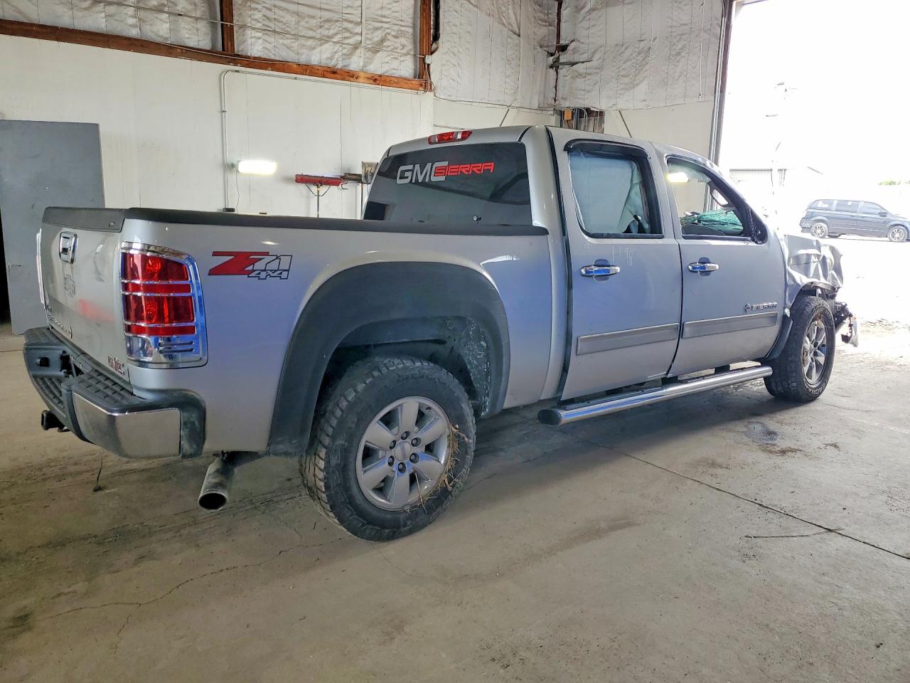 2011 Gmc Sierra Silver vin: 3GTP2VE37BG382504