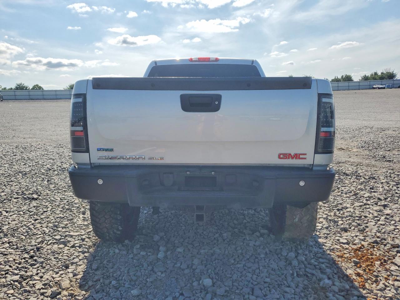 2011 Gmc Sierra K1500 Sle Silver vin: 3GTP2VE38BG112066