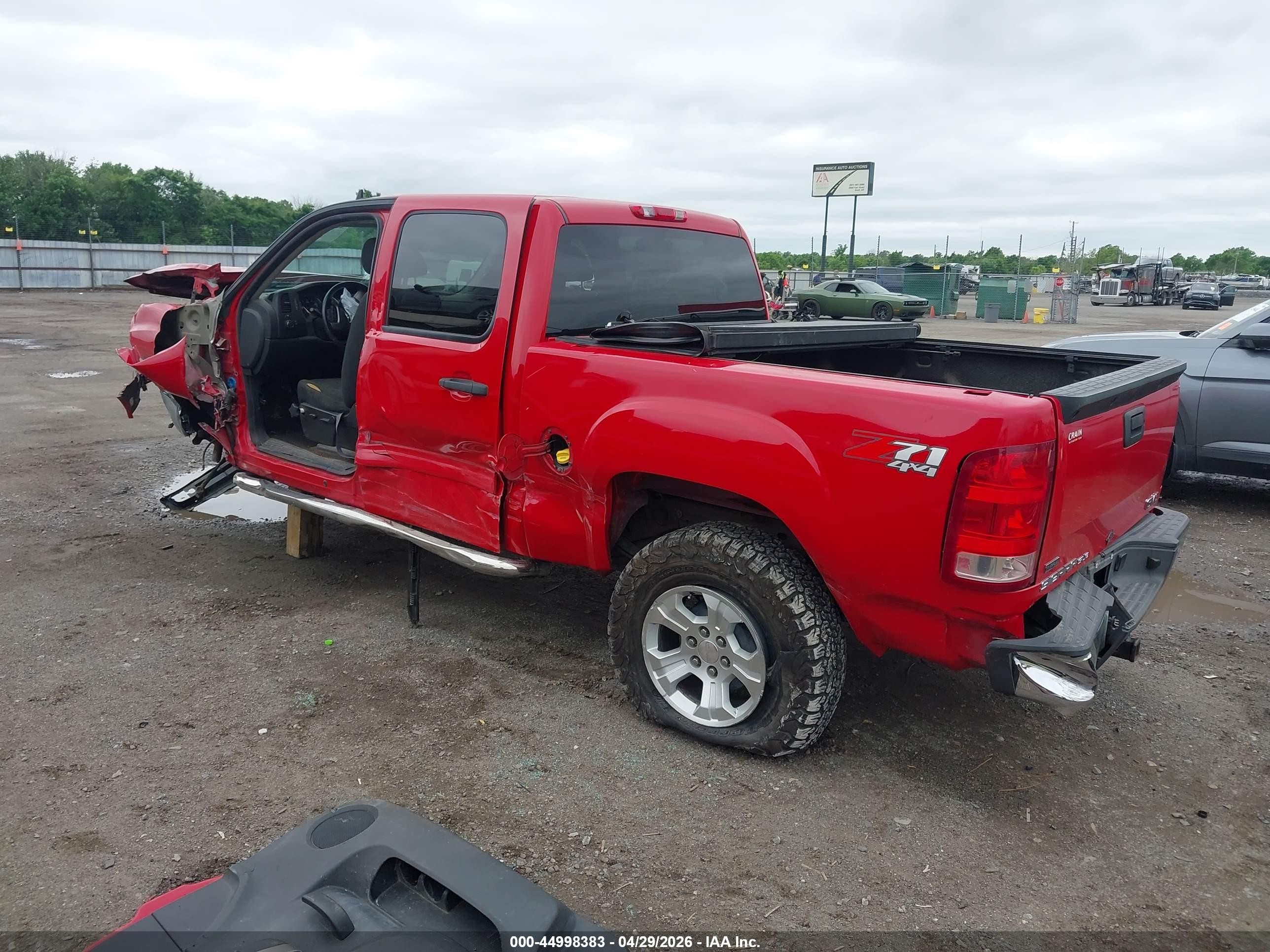 2011 Gmc Sierra 1500 Sle Red vin: 3GTP2VE38BG271198