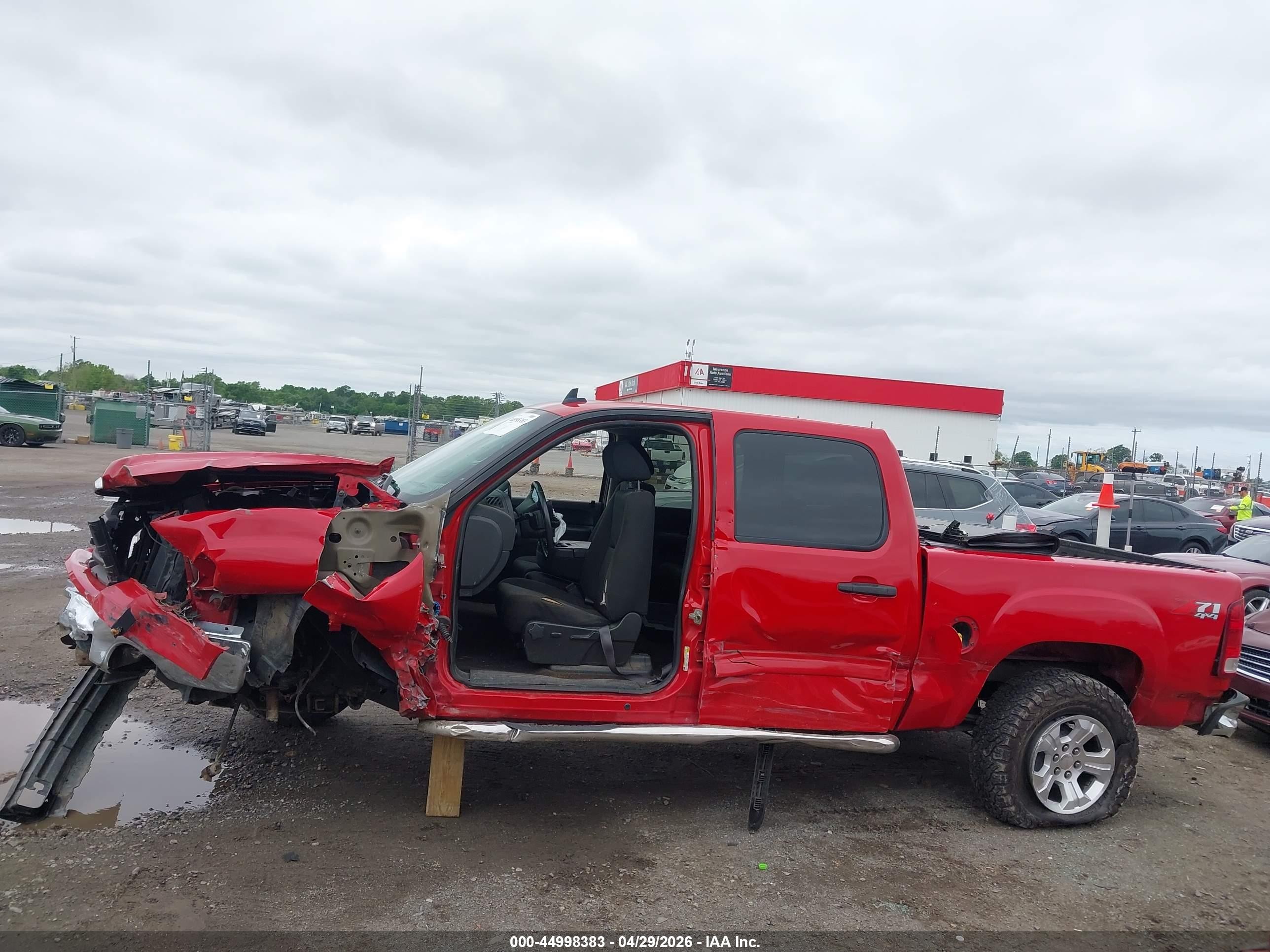 2011 Gmc Sierra 1500 Sle Red vin: 3GTP2VE38BG271198