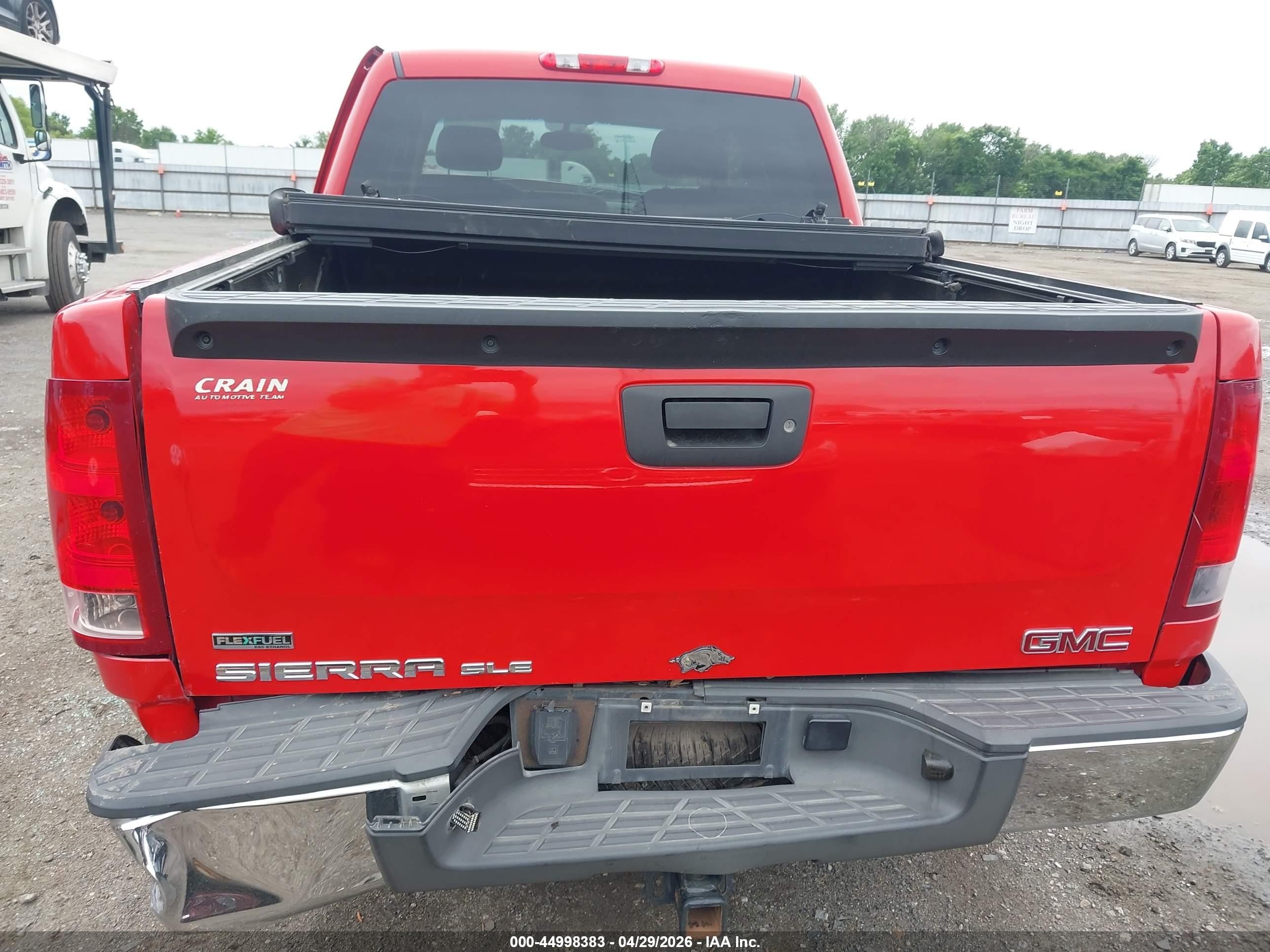 2011 Gmc Sierra 1500 Sle Red vin: 3GTP2VE38BG271198