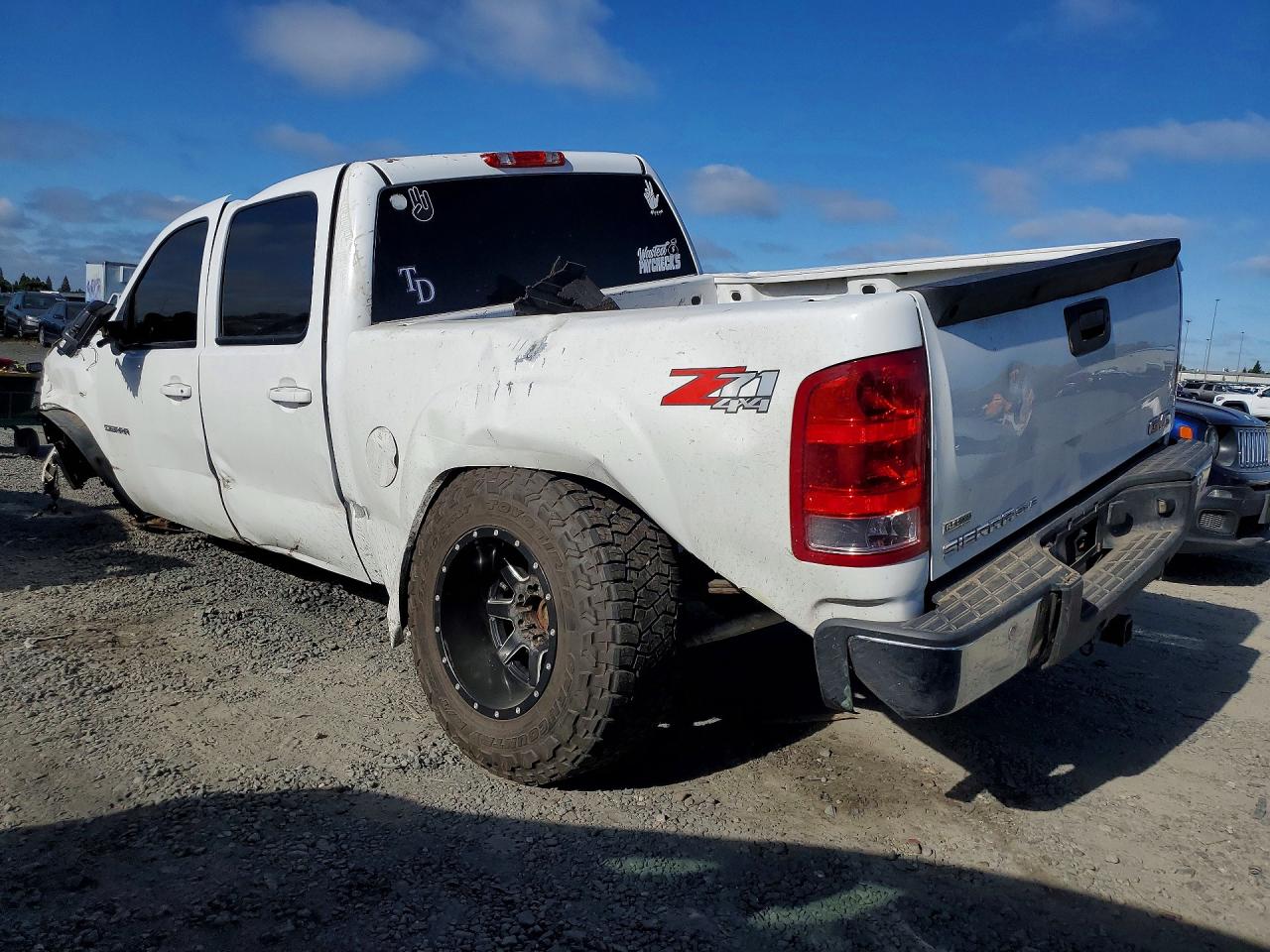 2011 Gmc Sierra K1500 Sle White vin: 3GTP2VE38BG274005