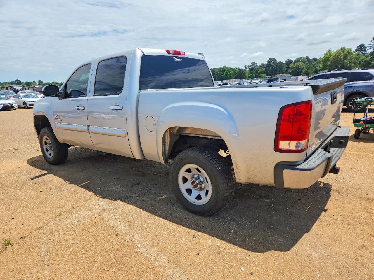 2011 Gmc Sierra K1500 Sle Silver vin: 3GTP2VE39BG146548