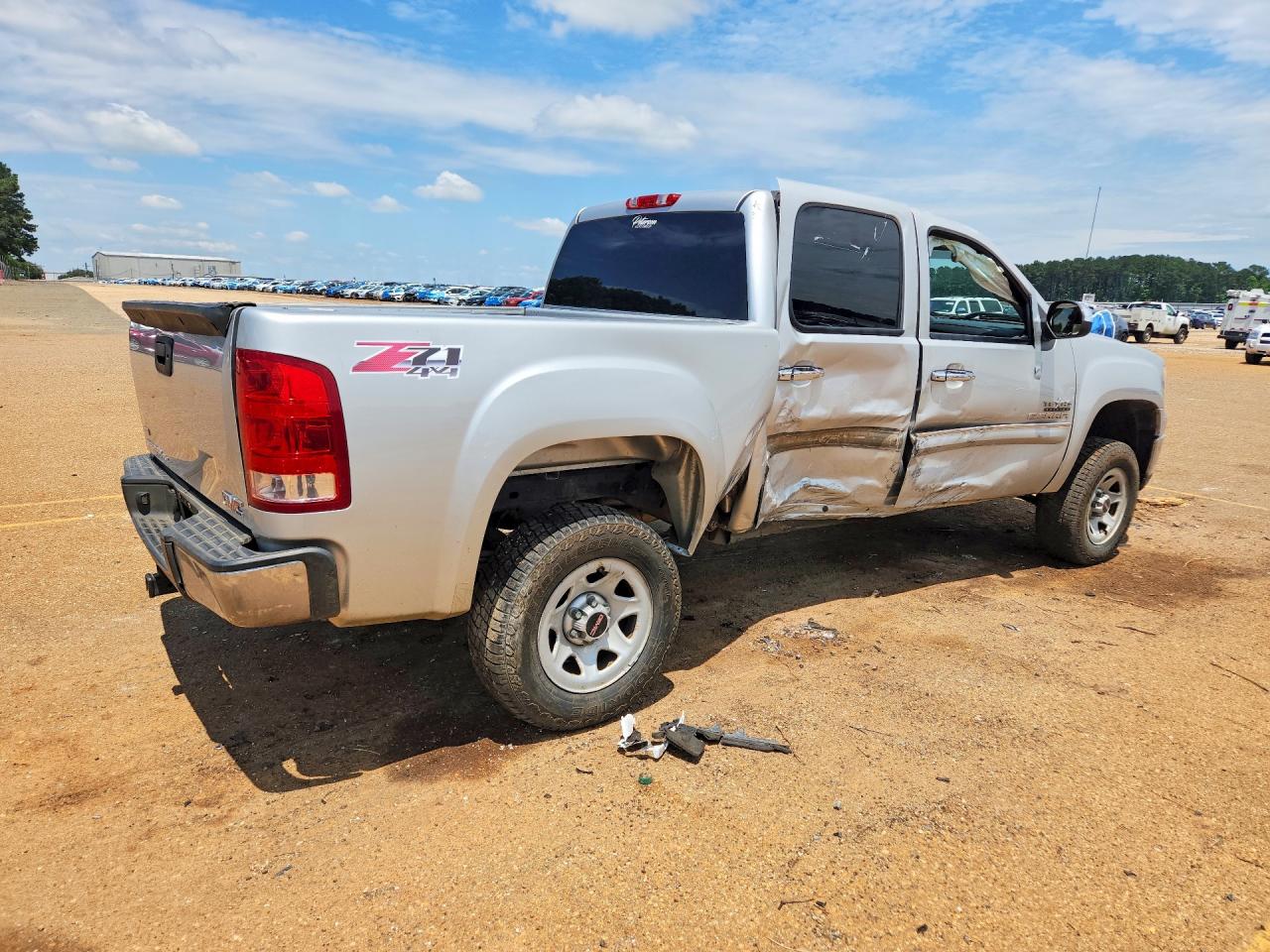 2011 Gmc Sierra K1500 Sle Silver vin: 3GTP2VE39BG146548