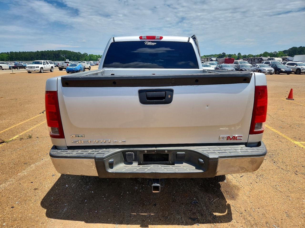 2011 Gmc Sierra K1500 Sle Silver vin: 3GTP2VE39BG146548