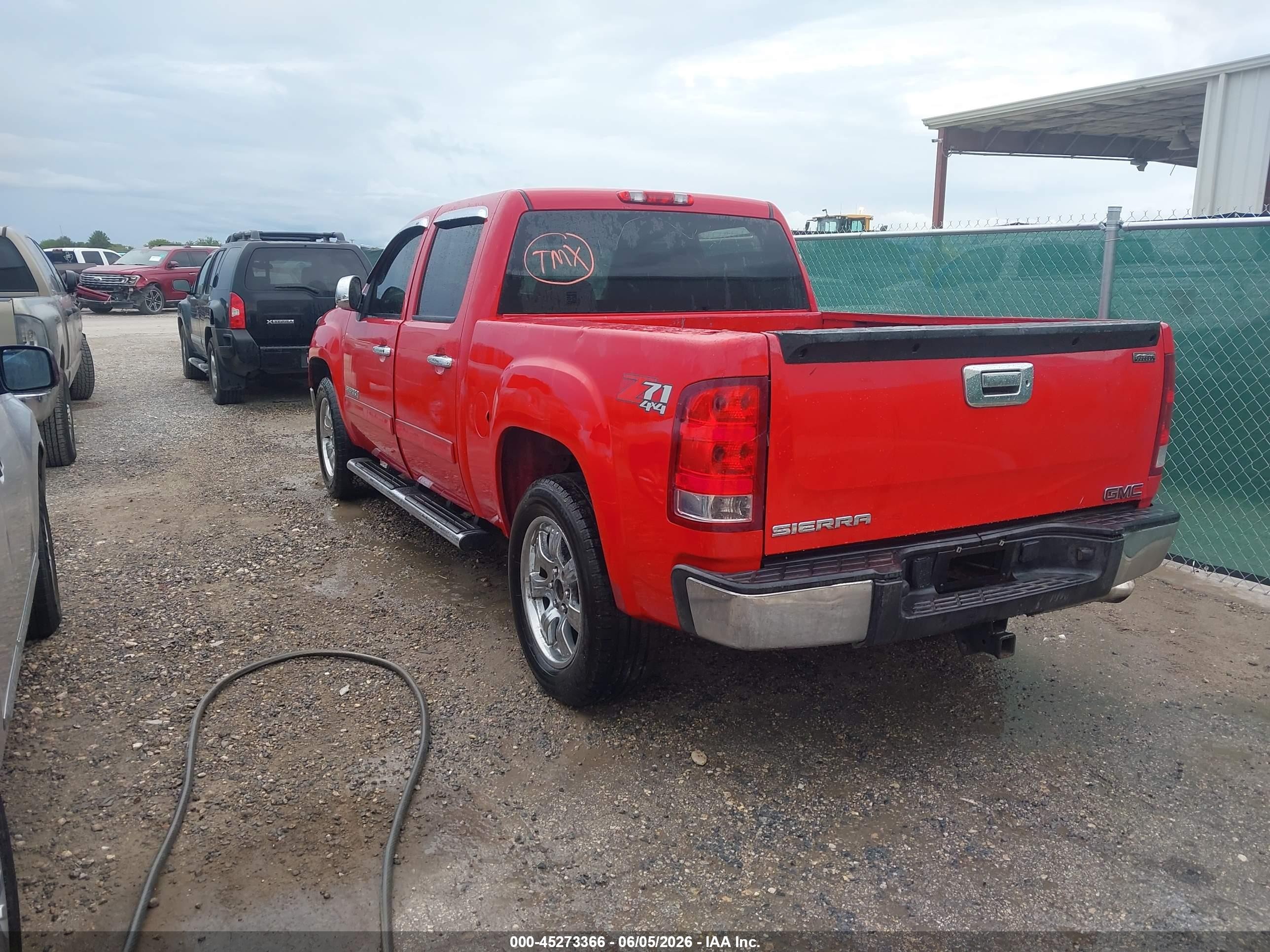 2011 Gmc Sierra 1500 Sle Red vin: 3GTP2VE39BG353571