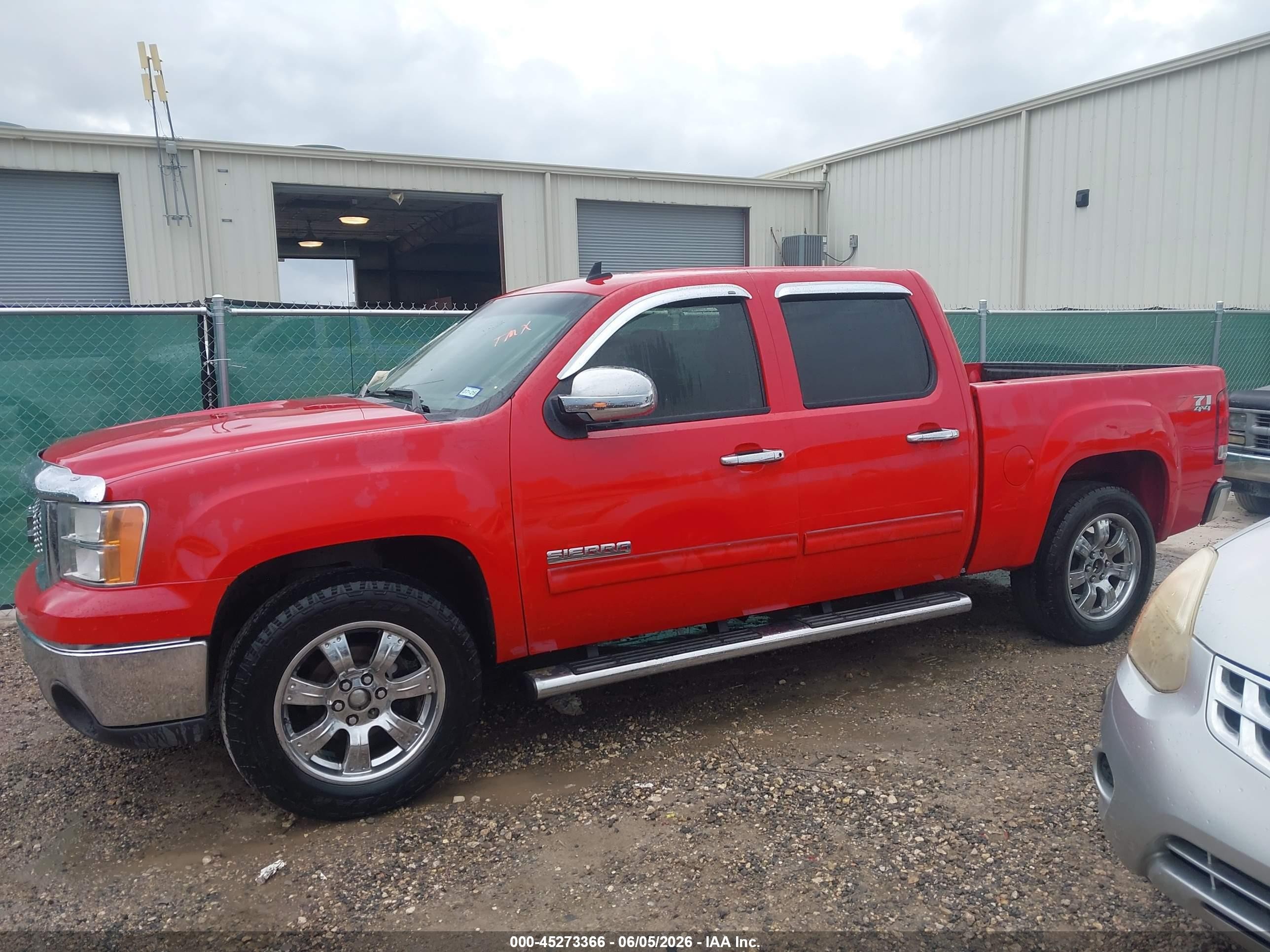 2011 Gmc Sierra 1500 Sle Red vin: 3GTP2VE39BG353571