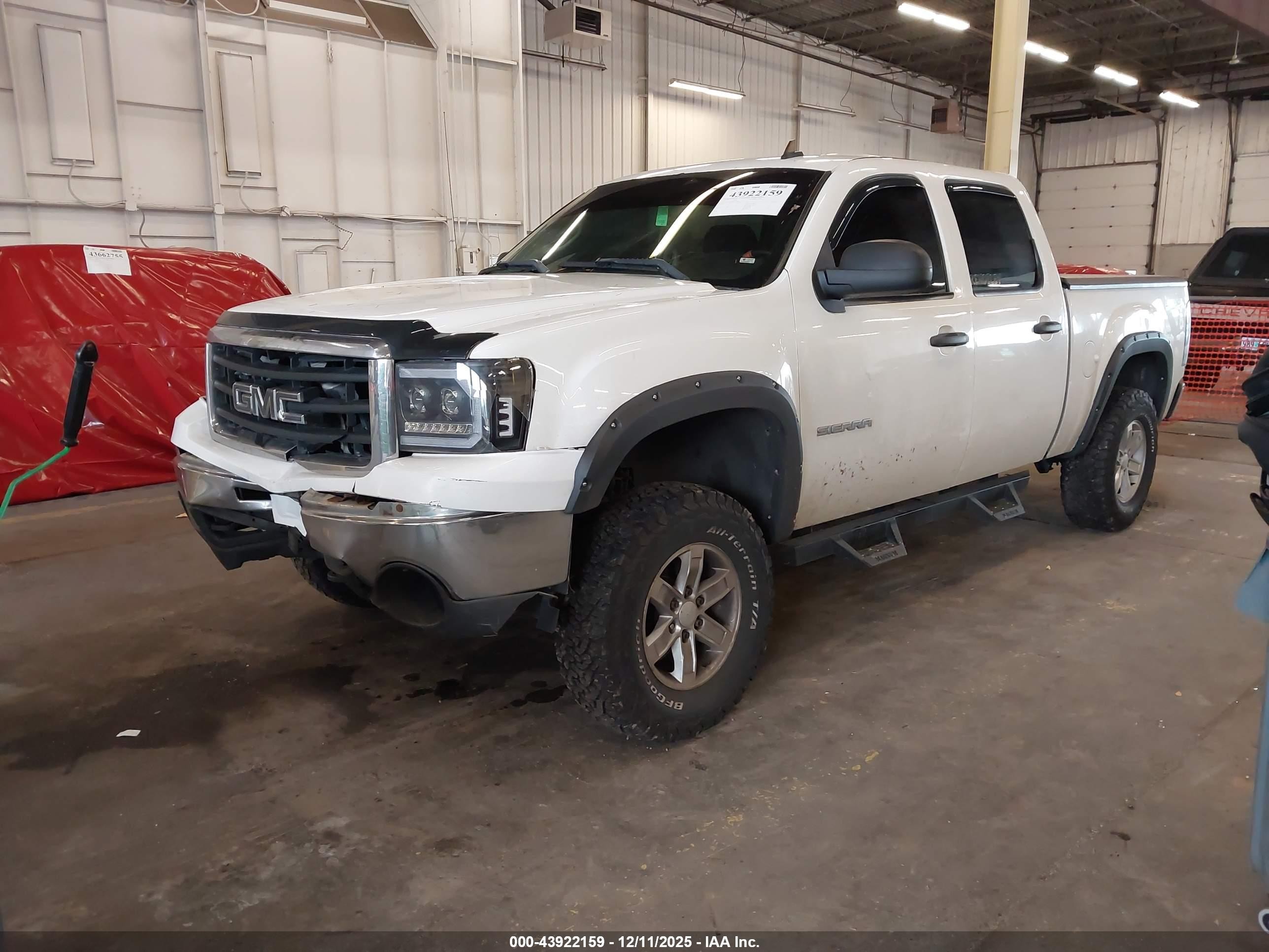 2011 Gmc Sierra 1500 Sle White vin: 3GTP2VE3XBG192406