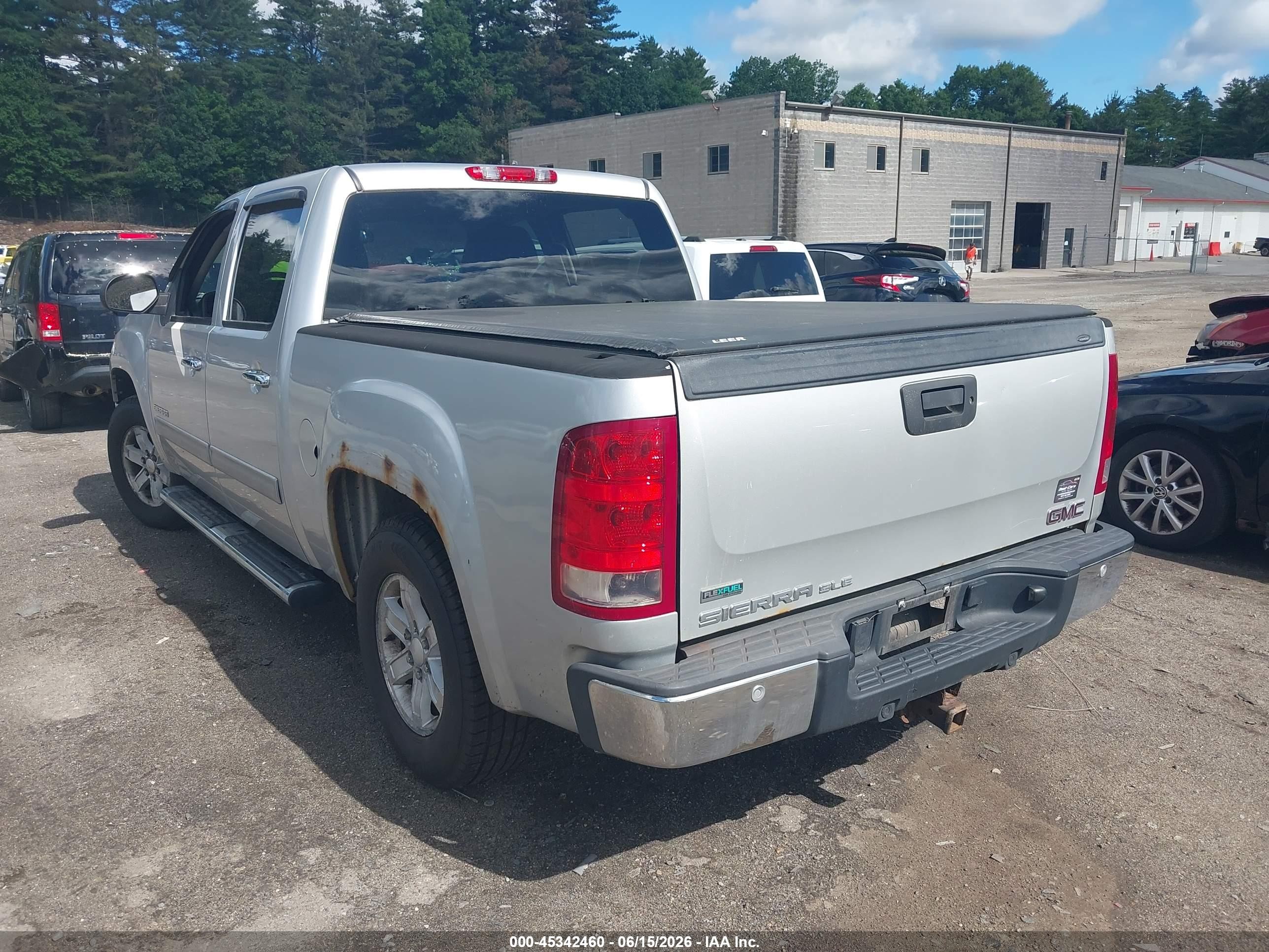2011 Gmc Sierra 1500 Sle Silver vin: 3GTP2VE3XBG287189