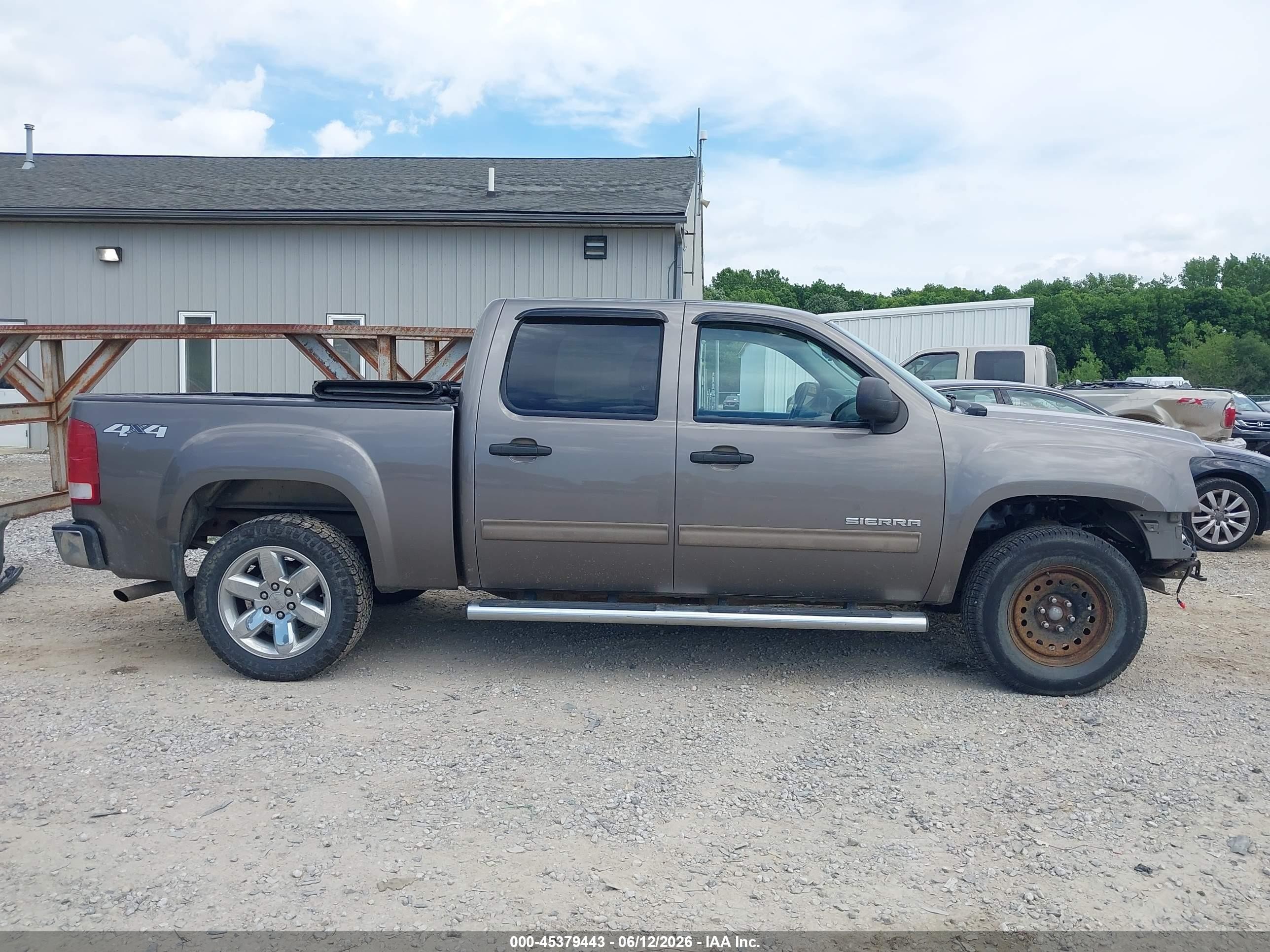 2013 Gmc Sierra 1500 Sle Brown vin: 3GTP2VE70DG220297