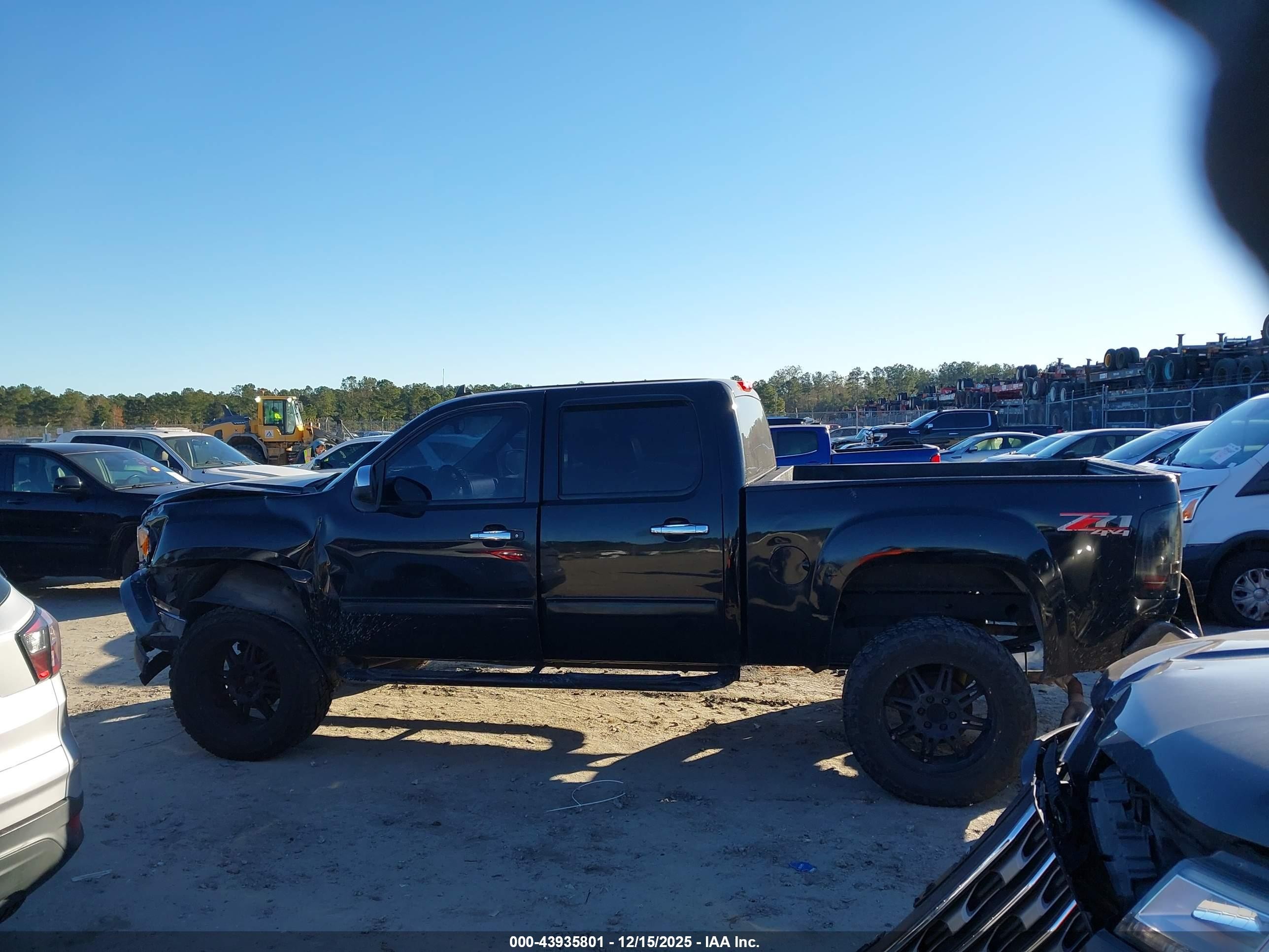 2013 Gmc Sierra 1500 Sle Black vin: 3GTP2VE70DG234023