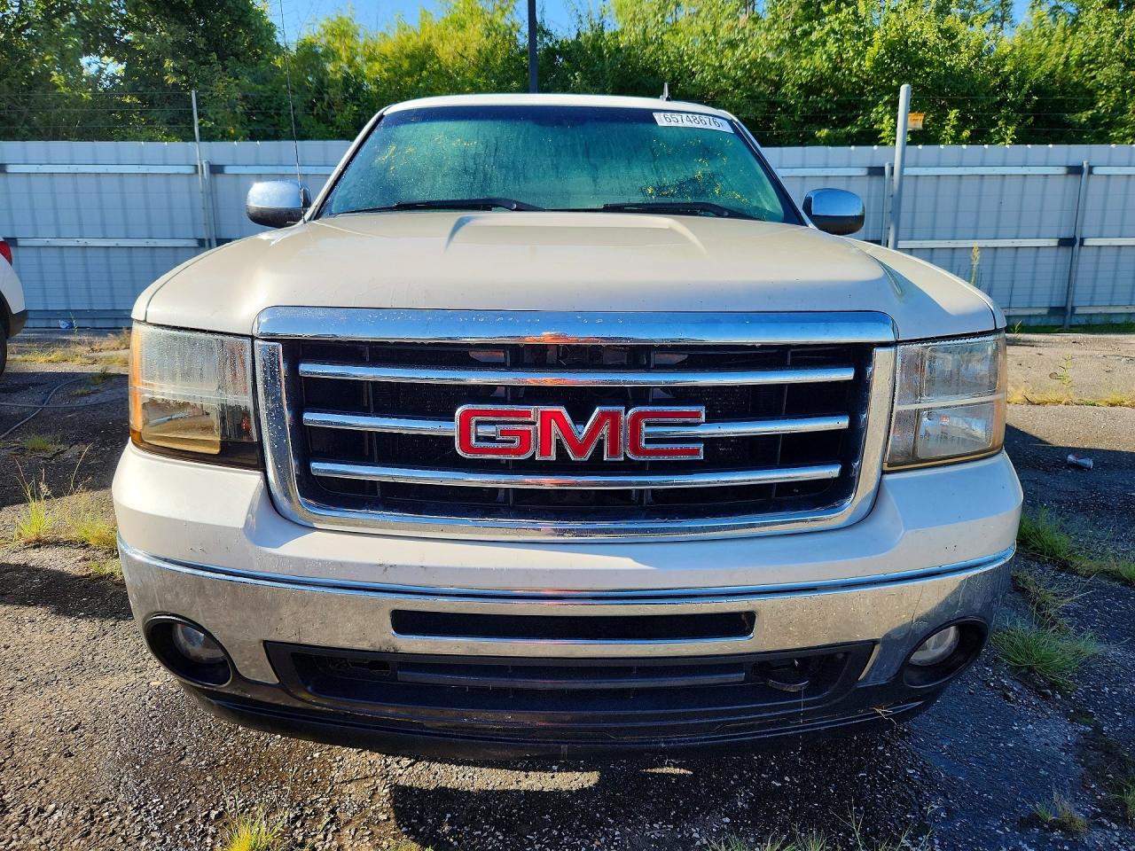 2013 Gmc Sierra K1500 Sle Cream vin: 3GTP2VE70DG291709