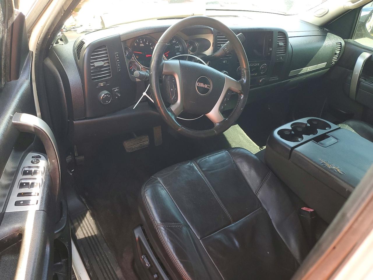 2013 Gmc Sierra K1500 Sle Cream vin: 3GTP2VE70DG291709