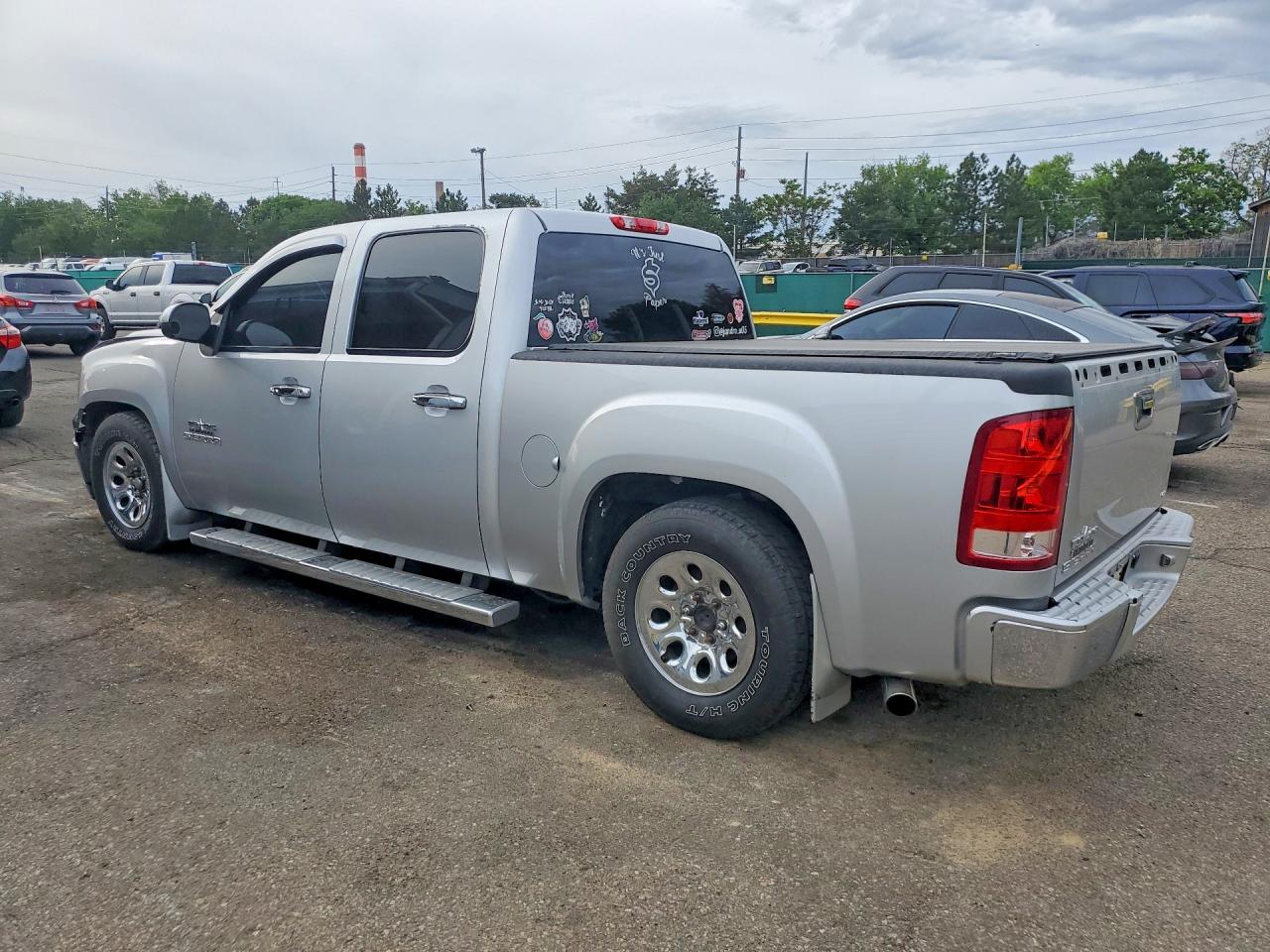 2013 Gmc Sierra K1500 Sle Silver vin: 3GTP2VE70DG311912