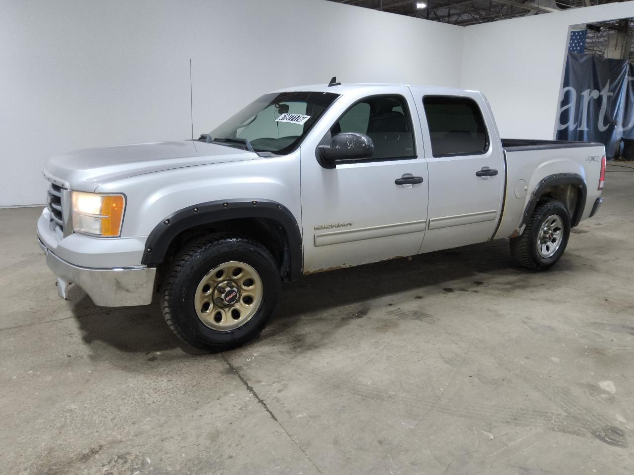 2012 Gmc Sierra K1500 Sle Silver vin: 3GTP2VE71CG209100 Damage: Overall Vehicle, Chipped, 10 Or More