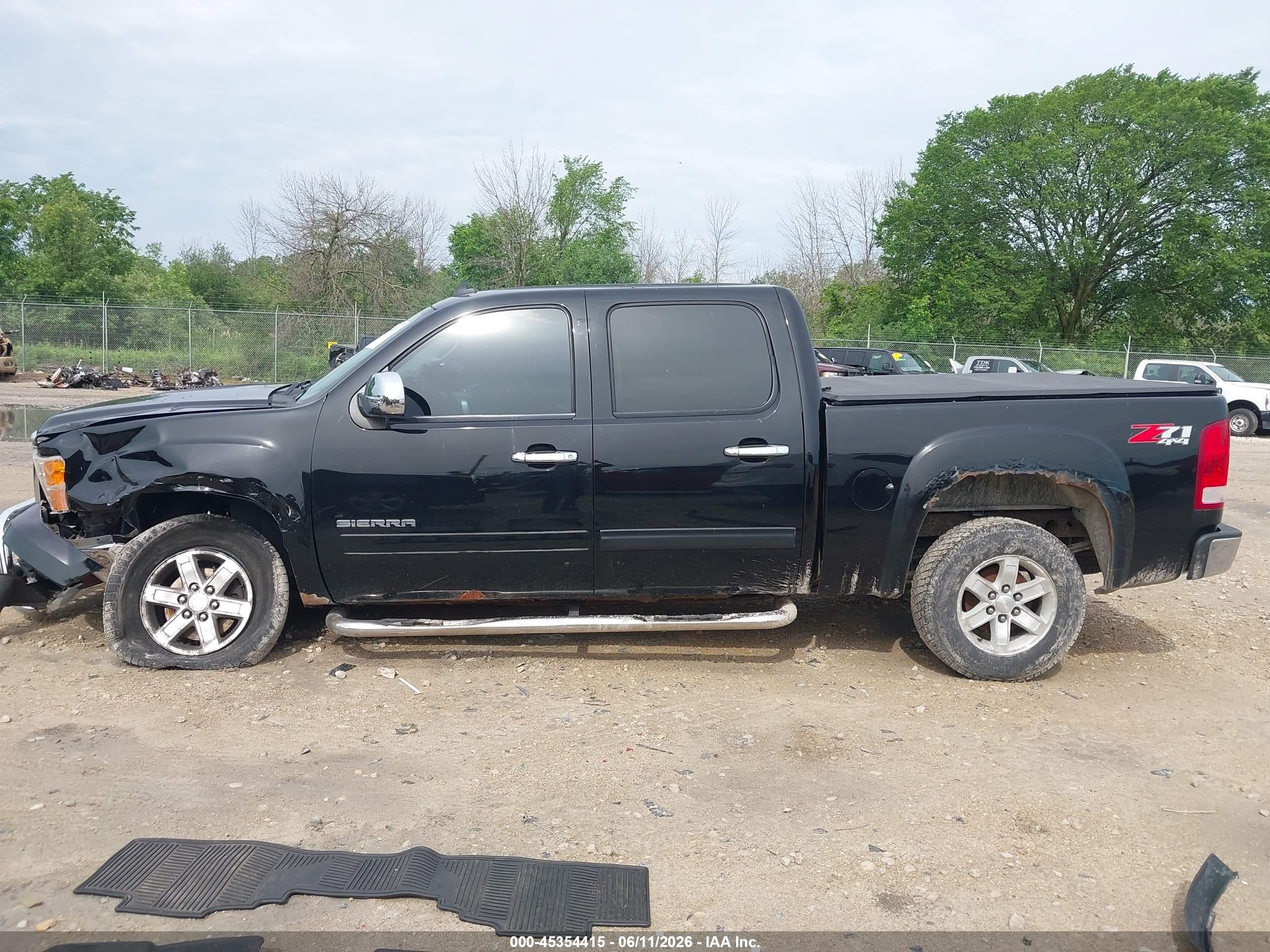 2012 Gmc Sierra 1500 Sle Black vin: 3GTP2VE71CG288347