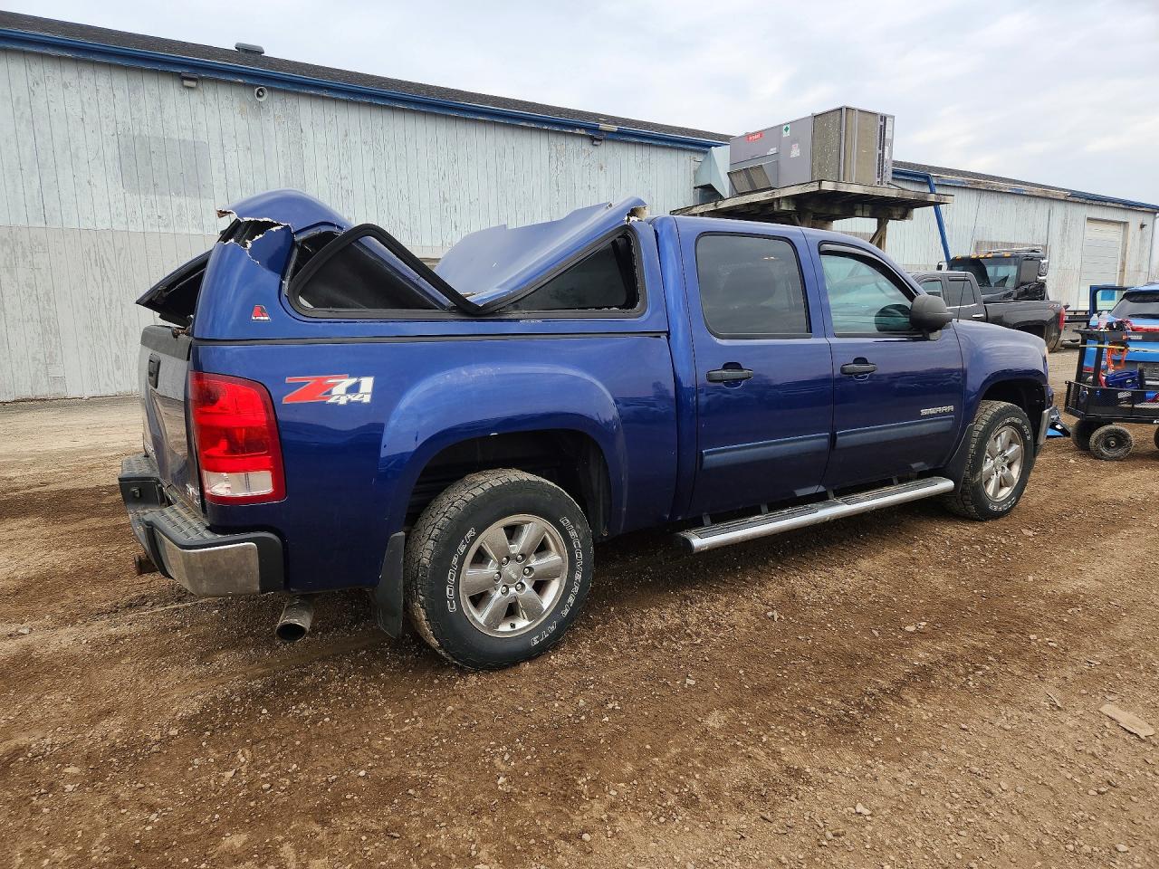 2013 Gmc Sierra K1500 Sle Синий vin: 3GTP2VE71DG183311