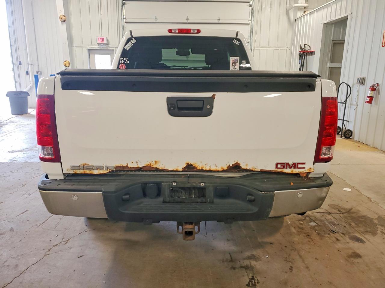 2013 Gmc Sierra K1500 Sle White vin: 3GTP2VE72DG292408
