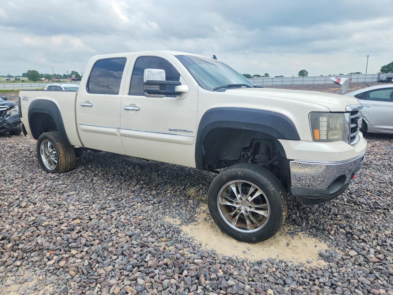 2013 Gmc Sierra K1500 Sle White vin: 3GTP2VE72DG344264