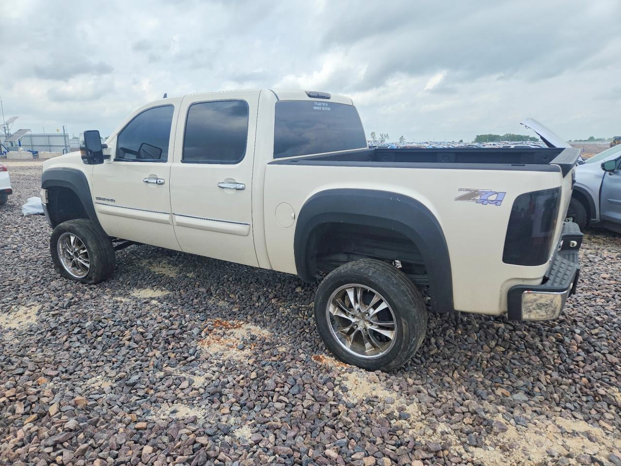 2013 Gmc Sierra K1500 Sle White vin: 3GTP2VE72DG344264