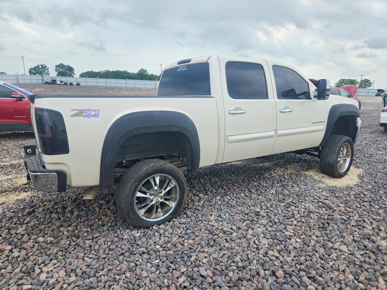 2013 Gmc Sierra K1500 Sle White vin: 3GTP2VE72DG344264