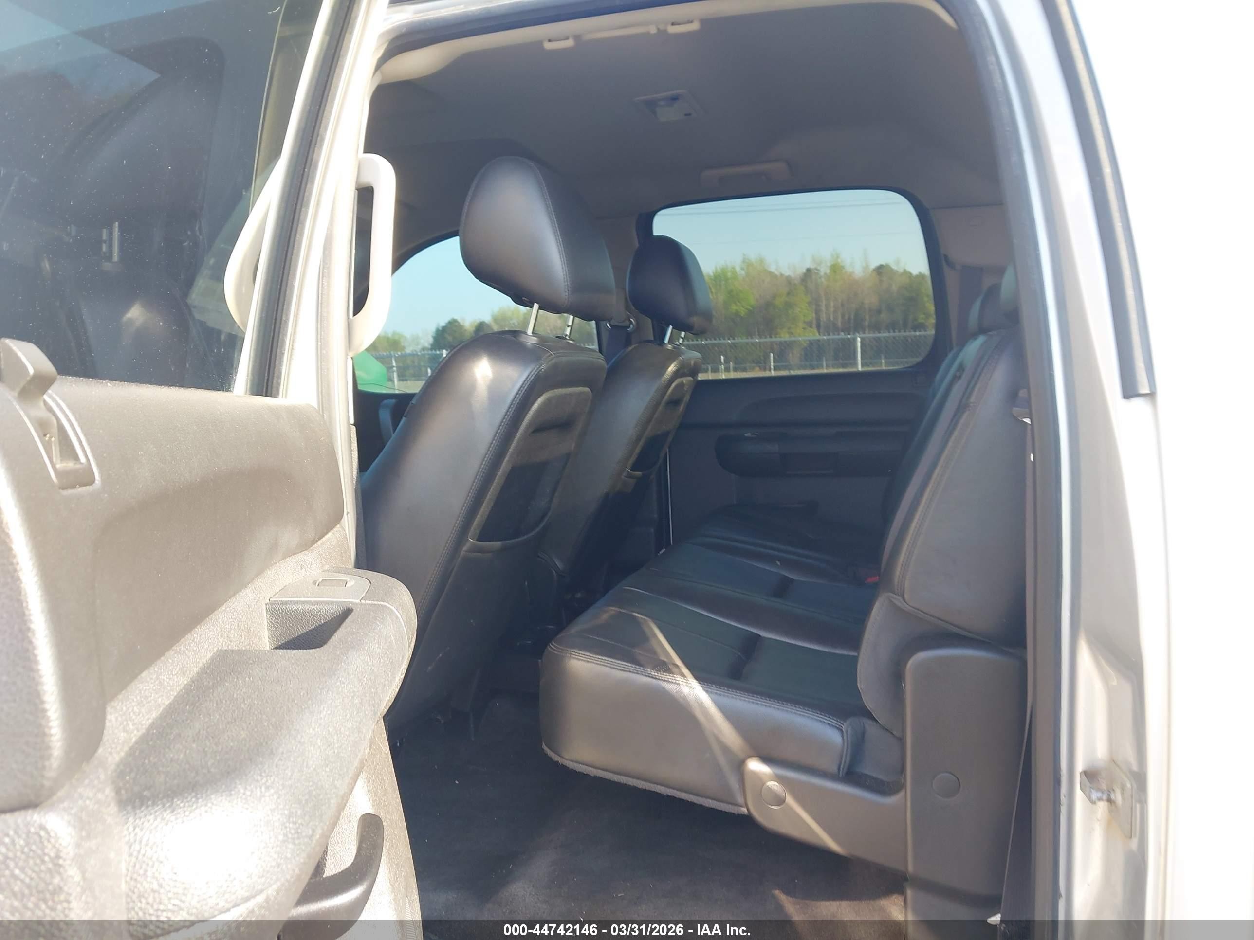 2012 Gmc Sierra 1500 Sle Silver vin: 3GTP2VE74CG191868