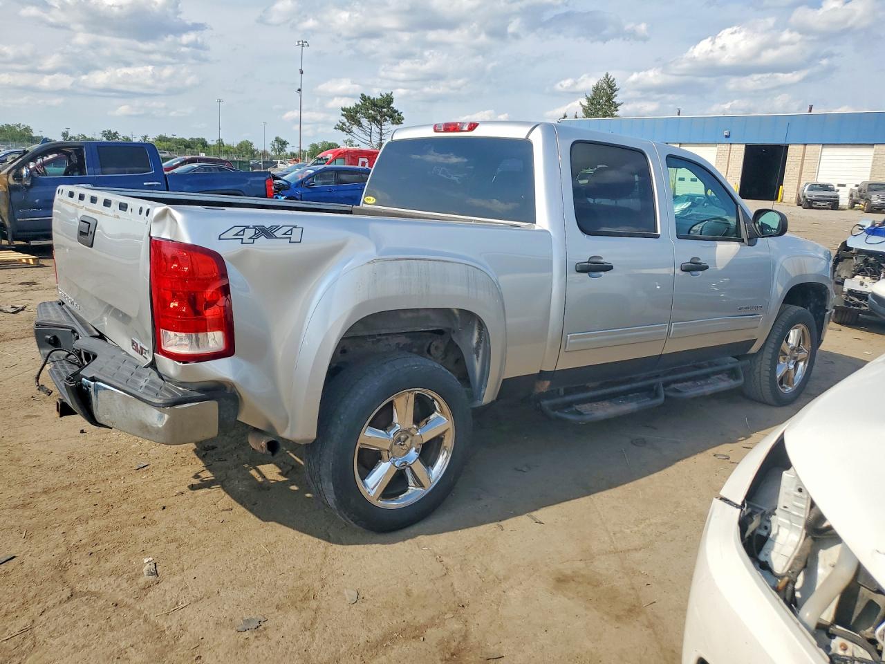 2012 Gmc Sierra K1500 Sle Silver vin: 3GTP2VE74CG227803