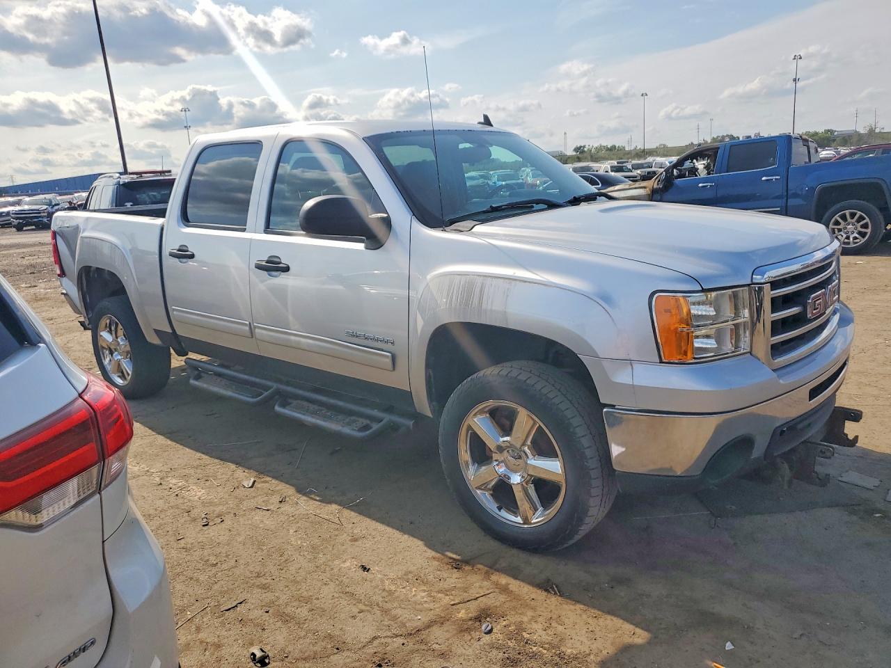 2012 Gmc Sierra K1500 Sle Silver vin: 3GTP2VE74CG227803
