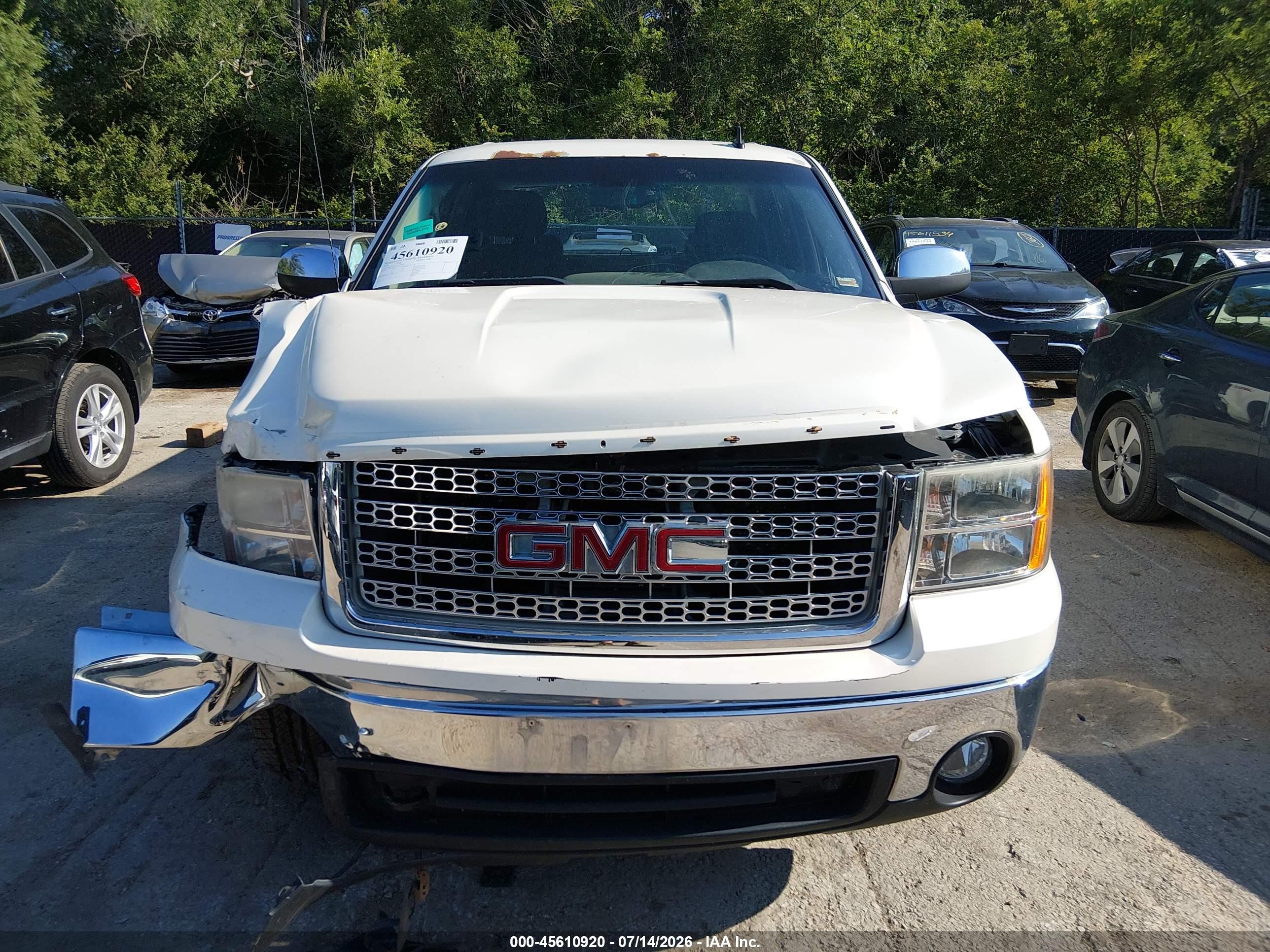 2013 Gmc Sierra 1500 Sle White vin: 3GTP2VE74DG311945