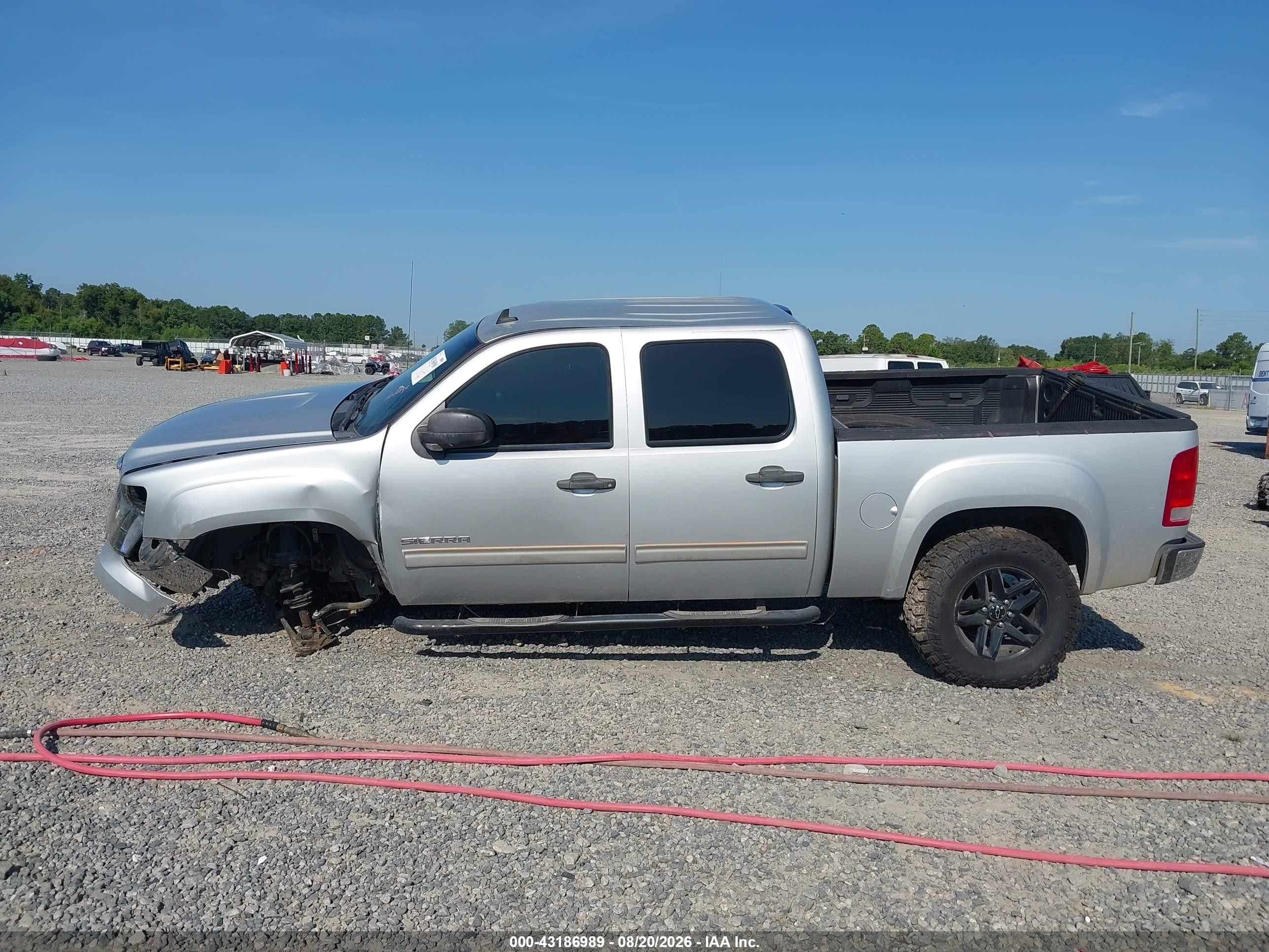 2013 Gmc Sierra 1500 Sle Silver vin: 3GTP2VE74DG323268
