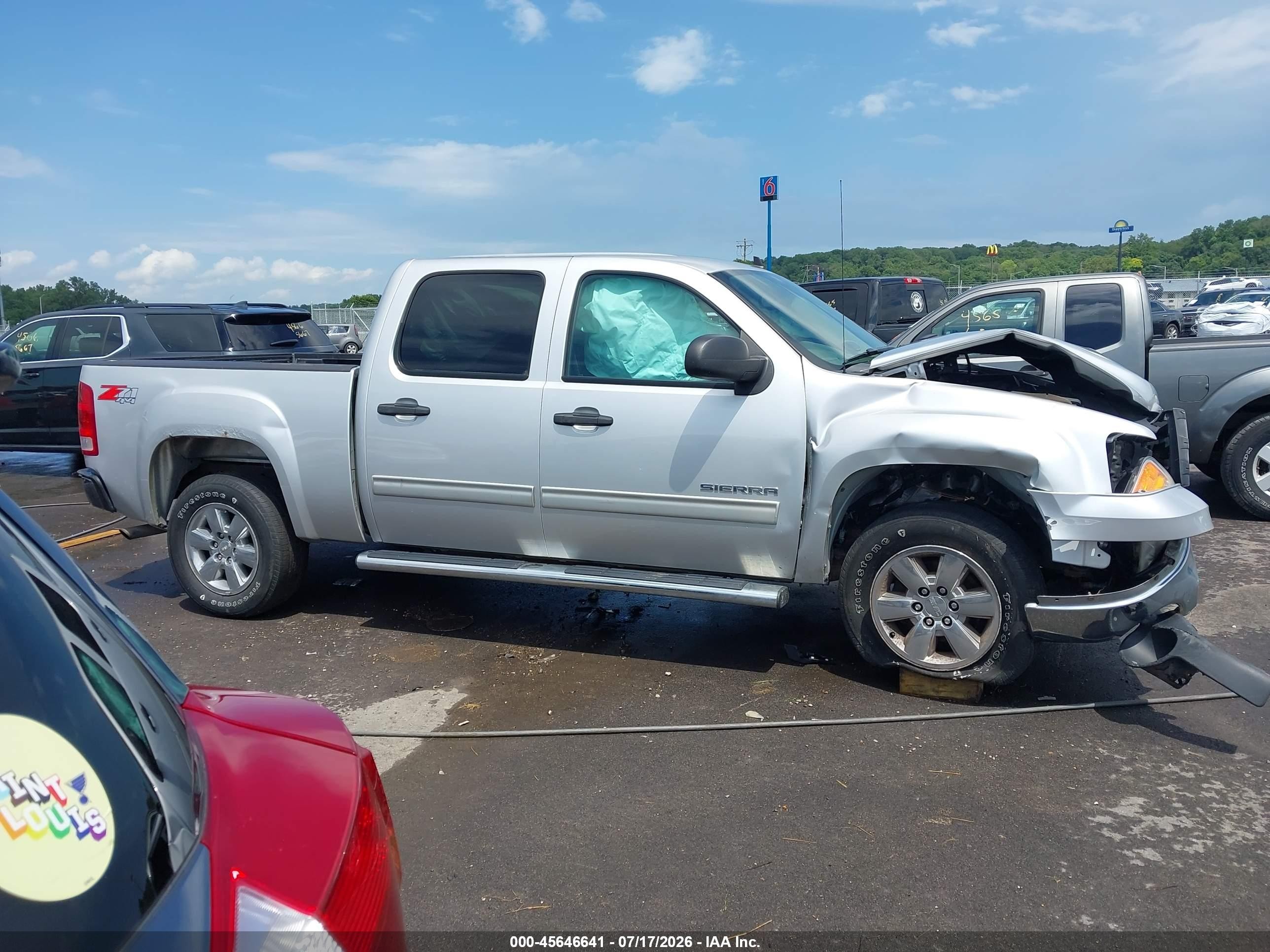 2012 Gmc Sierra 1500 Sle Silver vin: 3GTP2VE75CG249003