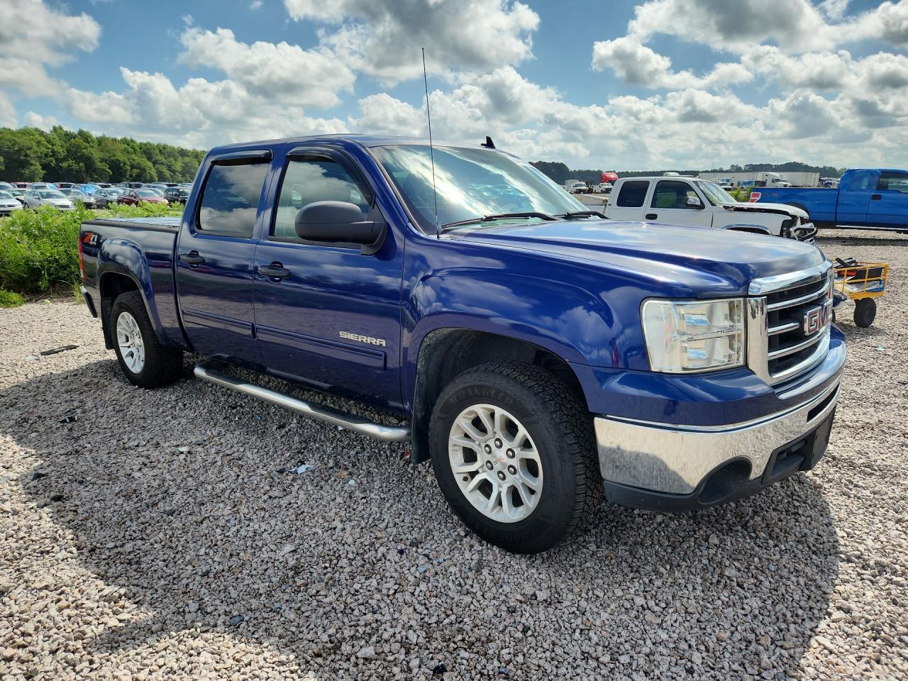 2013 Gmc Sierra K1500 Sle Синий vin: 3GTP2VE75DG241033