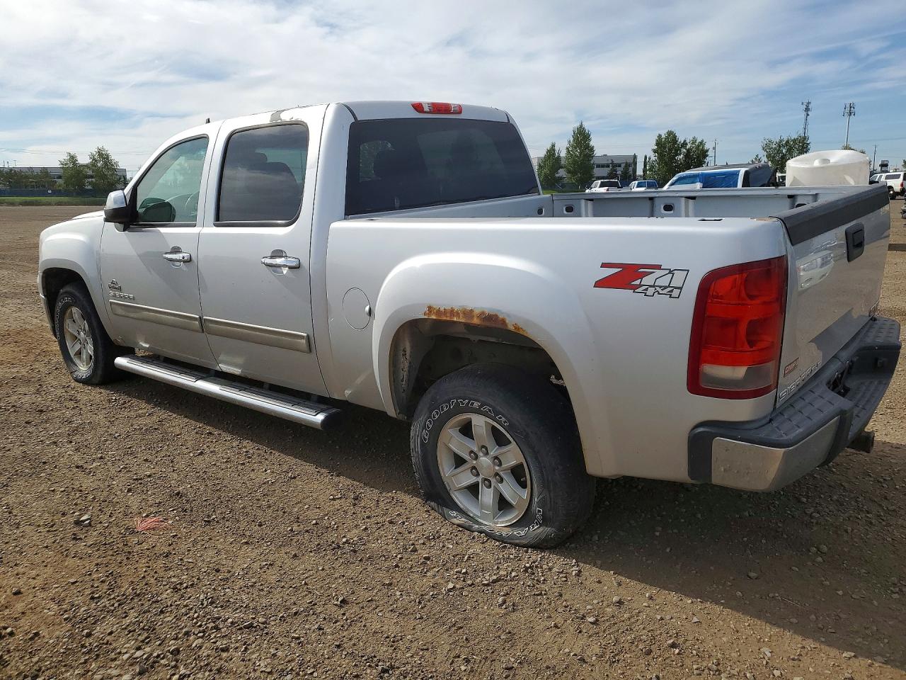 2013 Gmc Sierra K1500 Sle Серебряный vin: 3GTP2VE75DG244501
