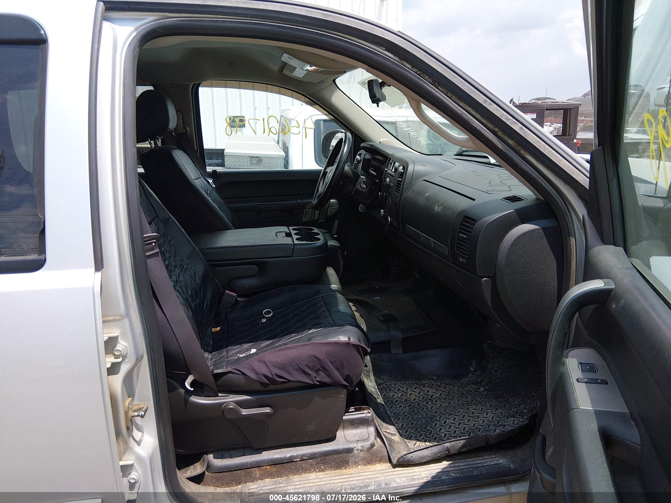 2013 Gmc Sierra 1500 Sle Silver vin: 3GTP2VE76DG124089