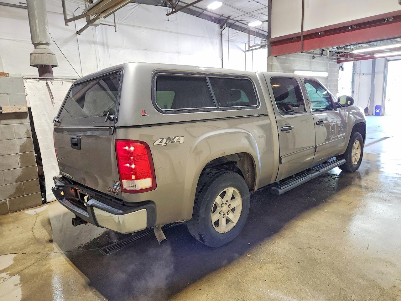 2013 Gmc Sierra K1500 Sle Silver vin: 3GTP2VE76DG175933