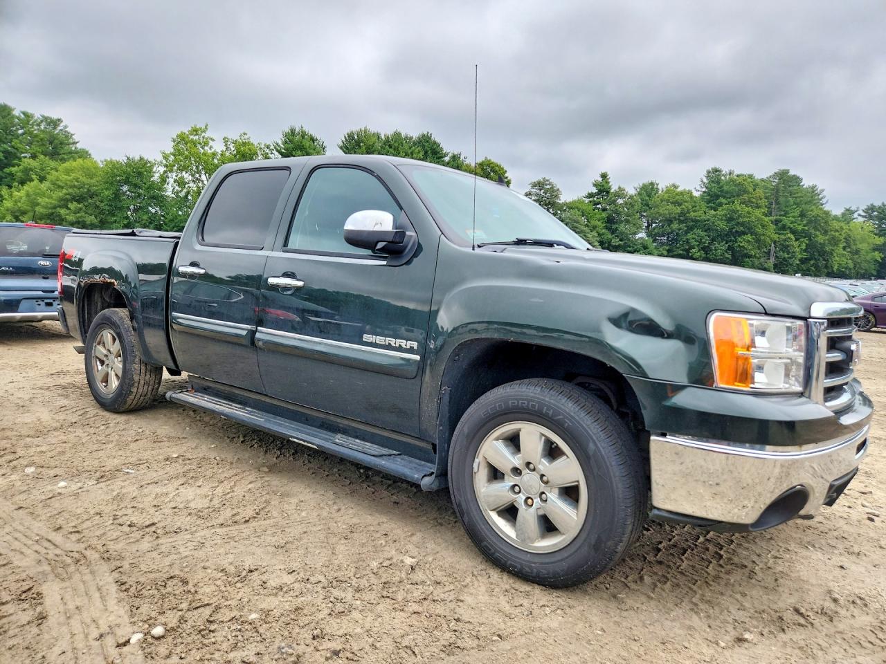2013 Gmc Sierra K1500 Sle Green vin: 3GTP2VE77DG204629