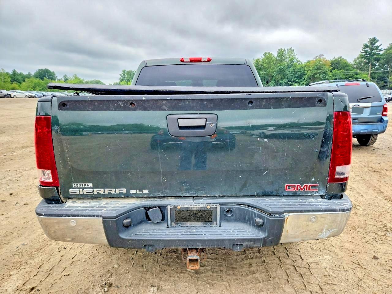 2013 Gmc Sierra K1500 Sle Green vin: 3GTP2VE77DG204629